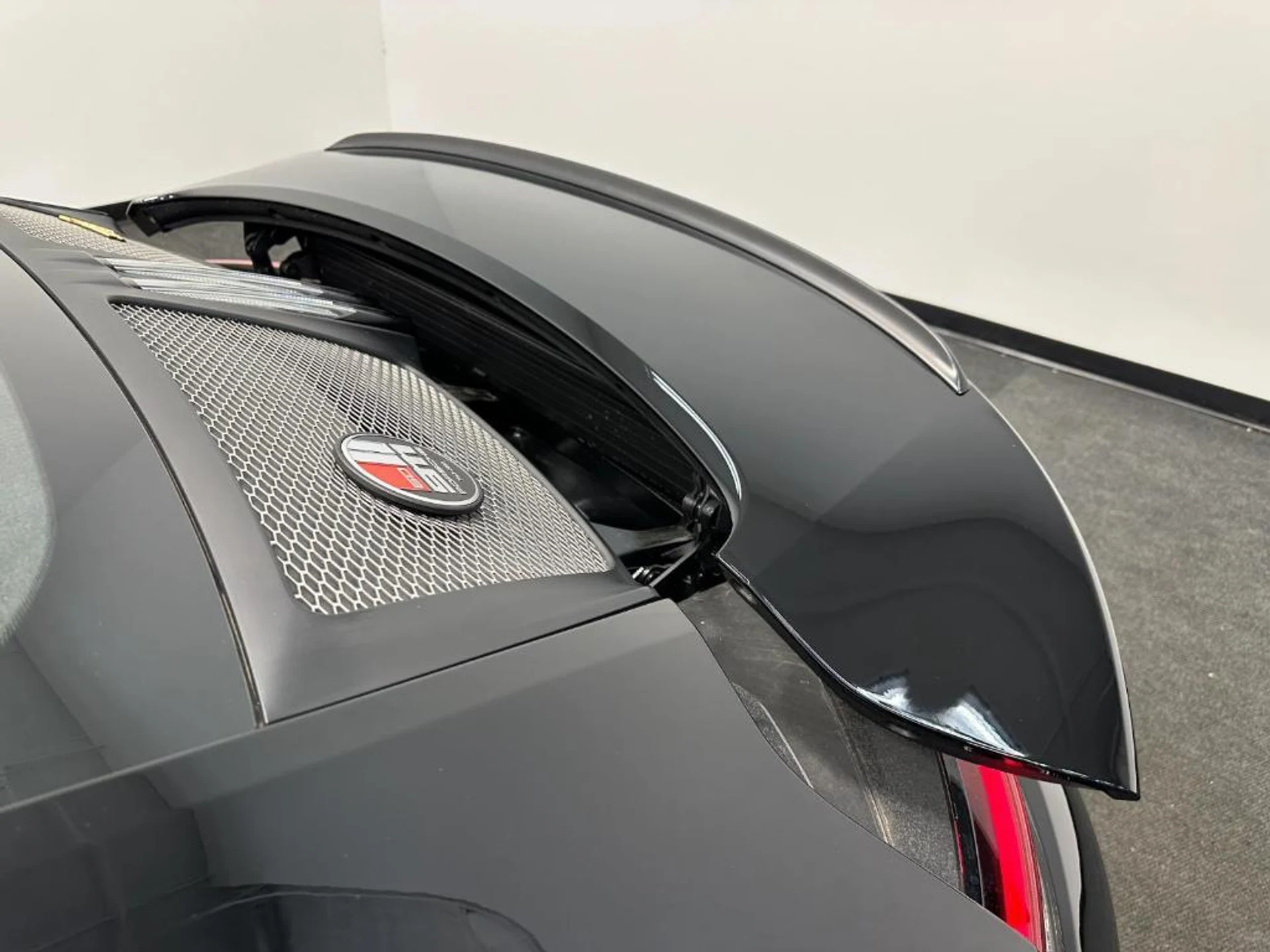 mph060_230755621_Je_Gjkh_Llxt_TO_6_E7bq_G_Hj34_Z_Ozgo_3f76308035