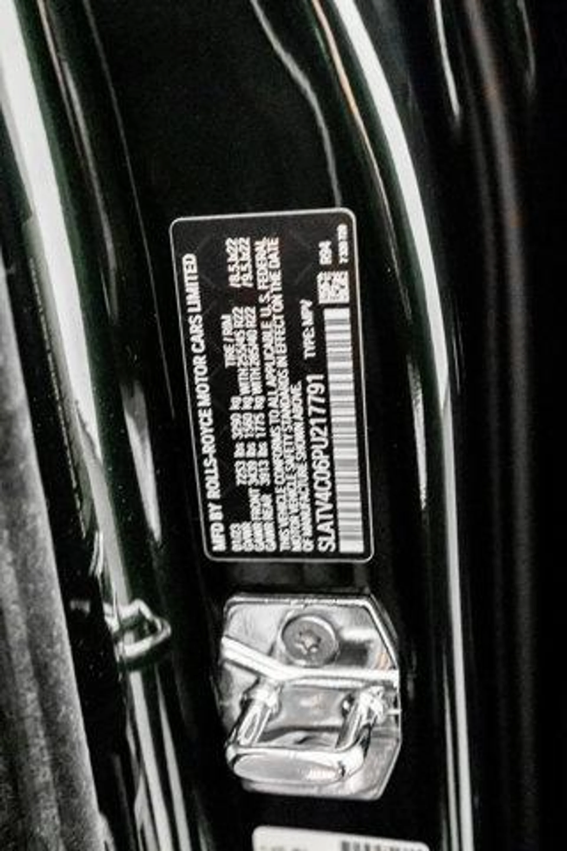 mph060_2330618832_470_Sh_YNJ_k_H_Dlhk0mjstgfbbn_Cc_e832e0c89f