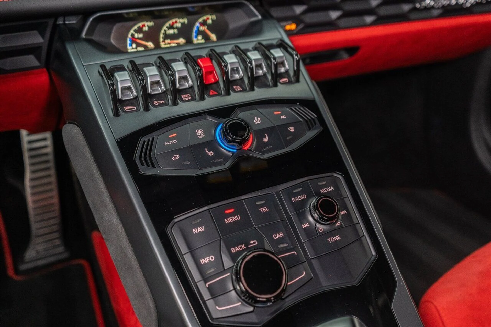 mph060_2369819507_3454bd5aee_1280_77a7f4e501