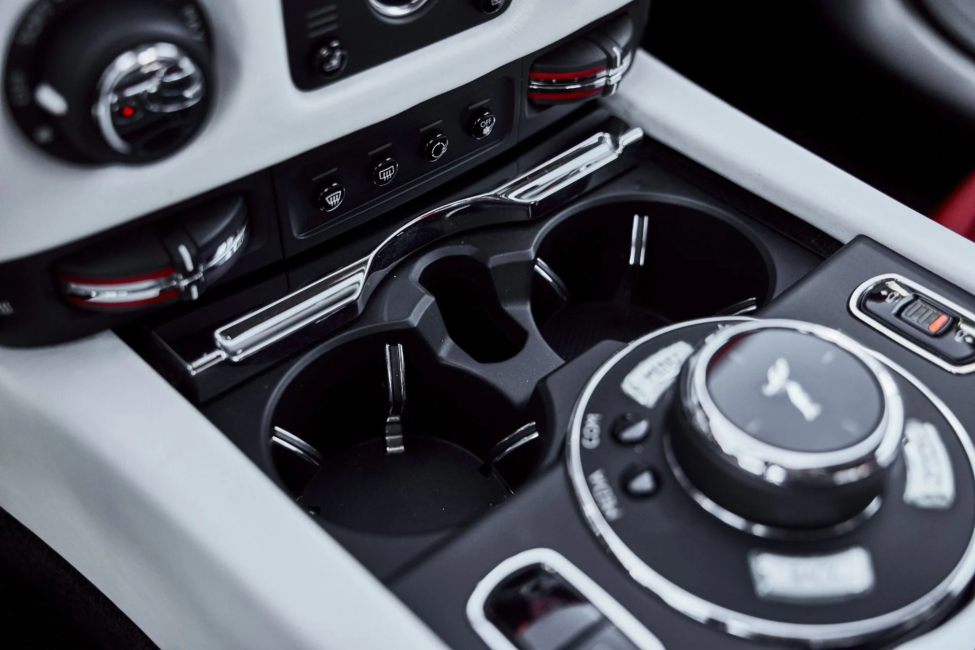 mph060_2377864106_Used_2020_Rolls_Royce_Wraith_Base_1775285271_7d16396de2