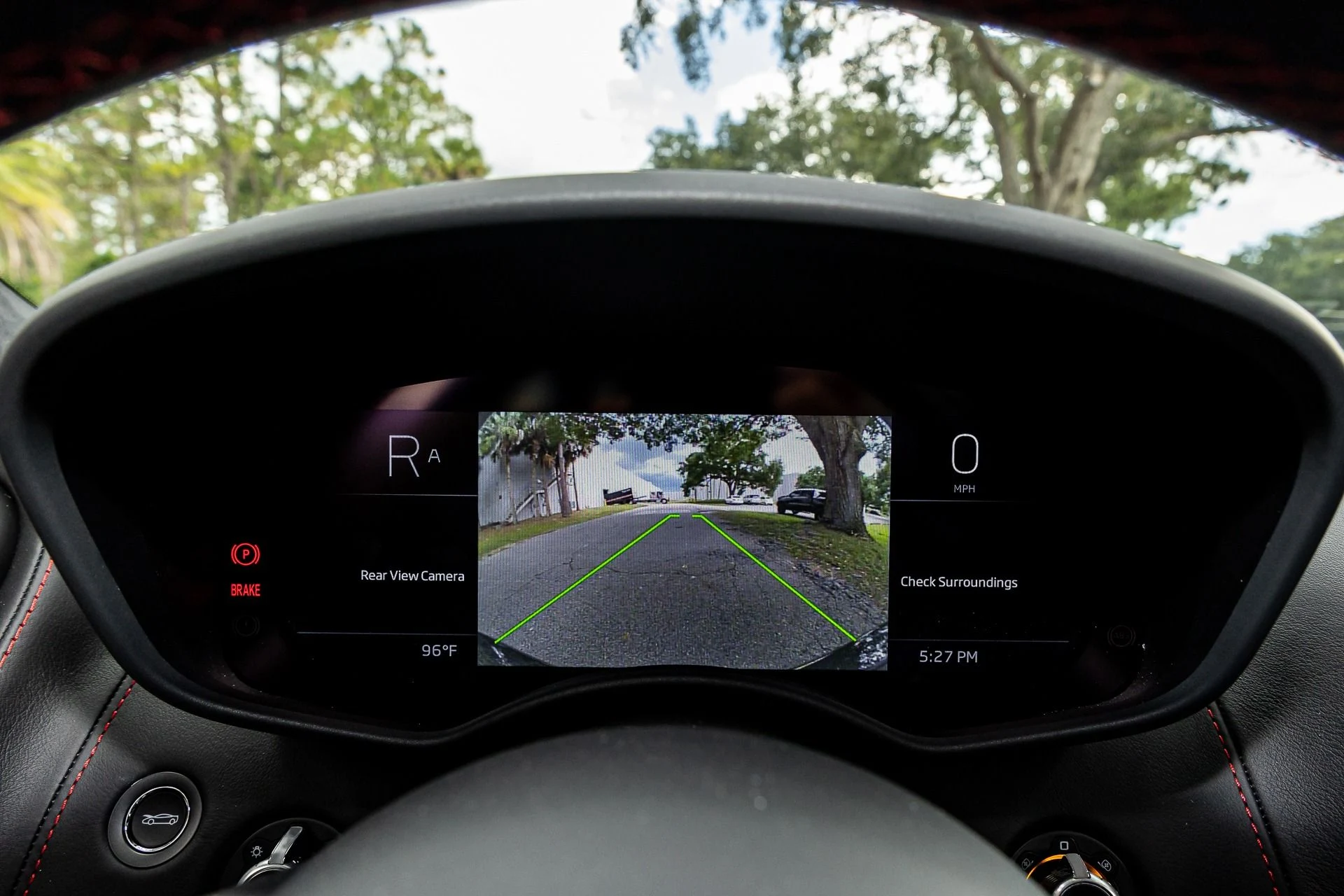 mph060_242394990_313_p61_l_b1b91f929e