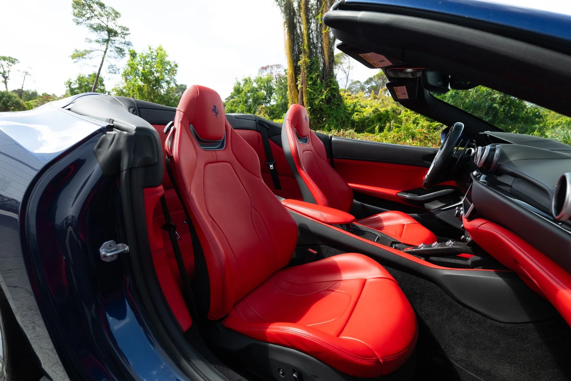 mph060_2435402396_Used_2019_Ferrari_Portofino_1780888386_bcb4ed65bc