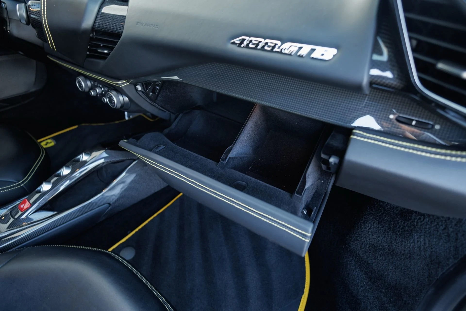 mph060_2463415625_356d0ee179a9c25edbc06bf4a8f1eee3x_7f3b320d5b