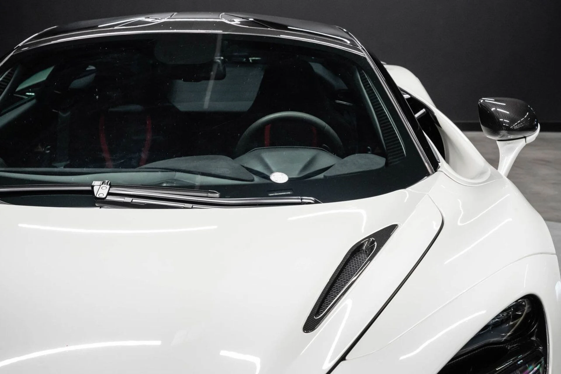 mph060_2487944049_mclaren_720s_2018_648011946b