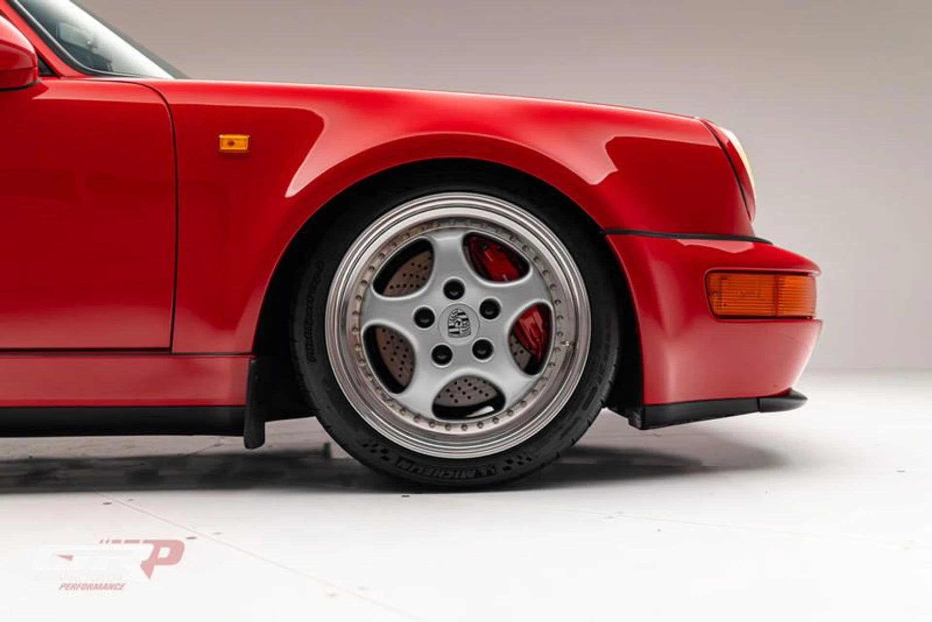 mph060_2494800094_099_C2445_8519_4_F3_B_B71_B_74_DDC_65_B0_C4_A_d3fedb81ac