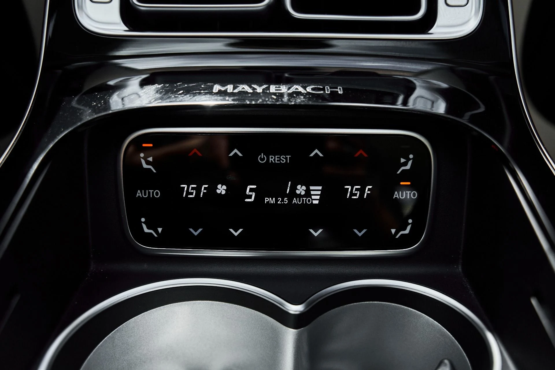 mph060_252244559_Used_2024_Mercedes_Benz_S_Class_Maybach_S_580_1779327376_2df8aced12