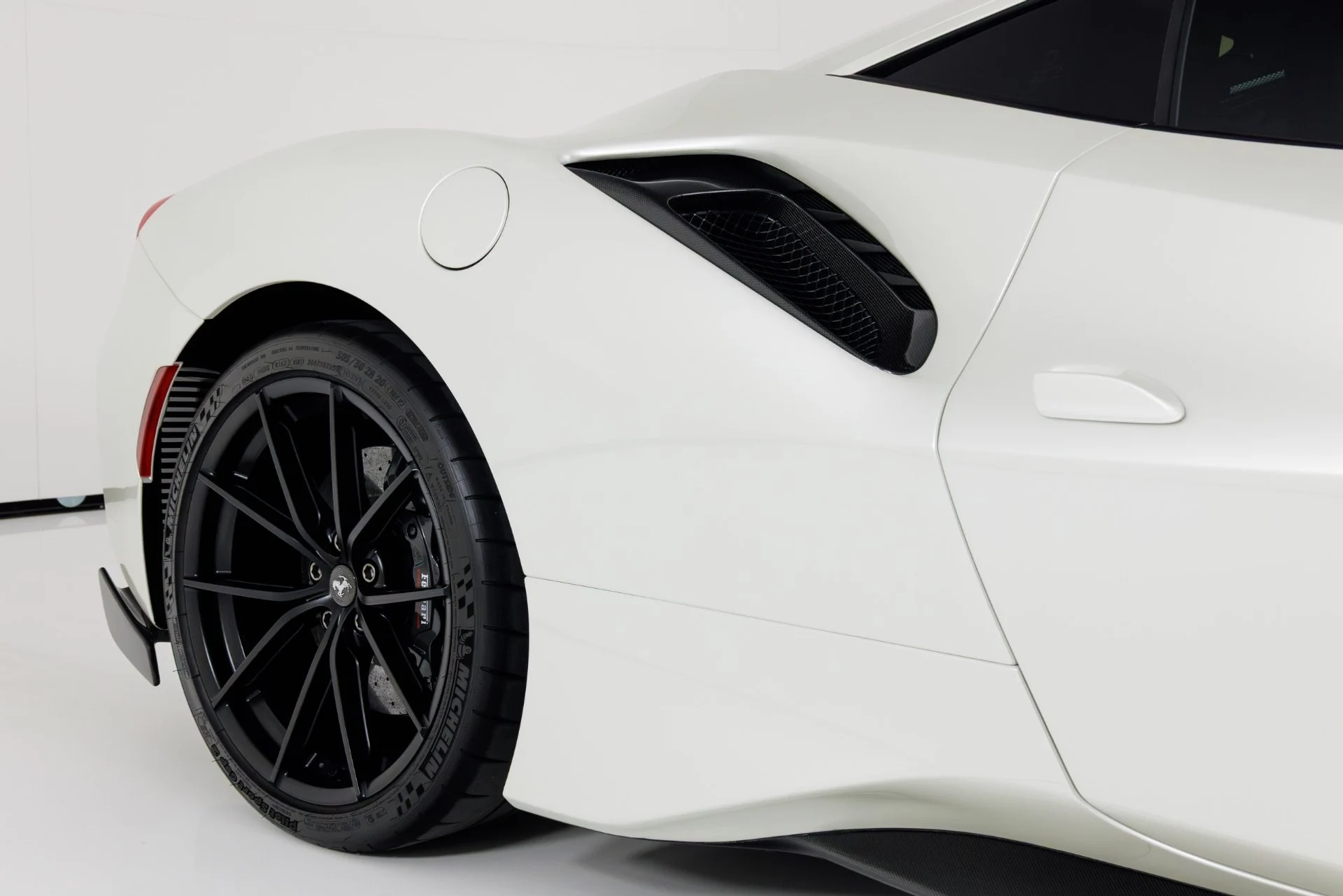 mph060_256604592_Used_2020_Ferrari_488_Pista_1771886515_e9b66994f0