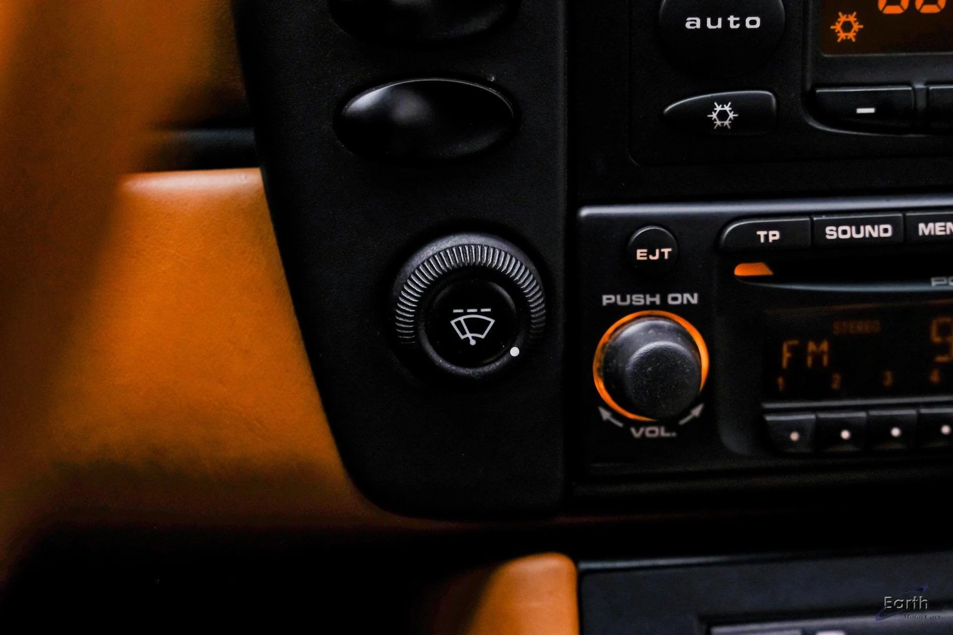 mph060_2575116074_9949becf5cd54f2c57128bed99bd99d9x_ee823f1bea