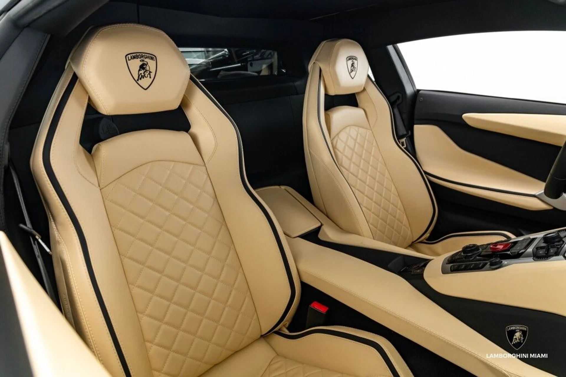 mph060_258145461_5c36b28210c382a5b080267a4e9e3233_5aa32f3ecf