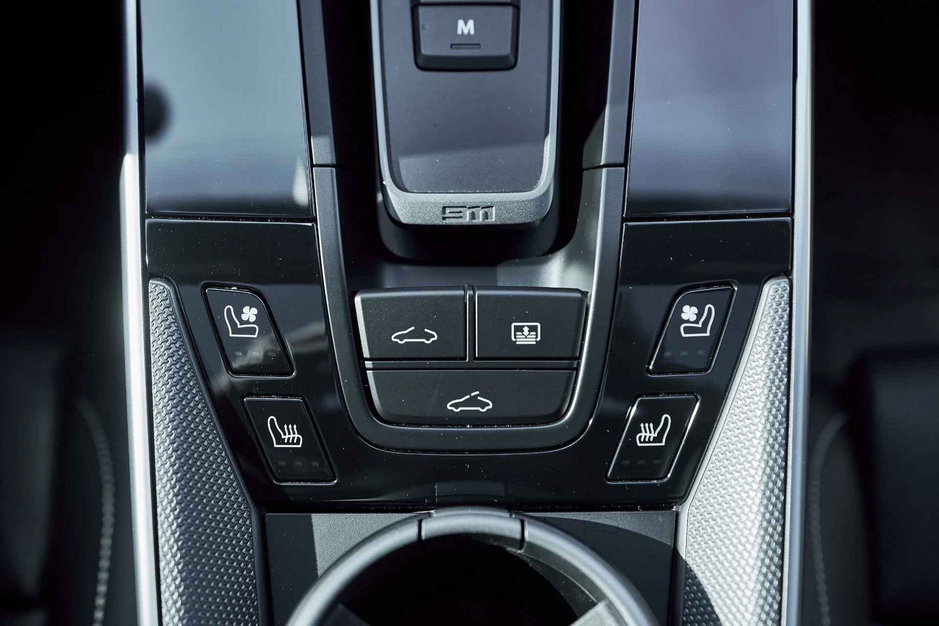 mph060_2588895158_Used_2024_Porsche_911_Turbo_1765332509_78b86518b5