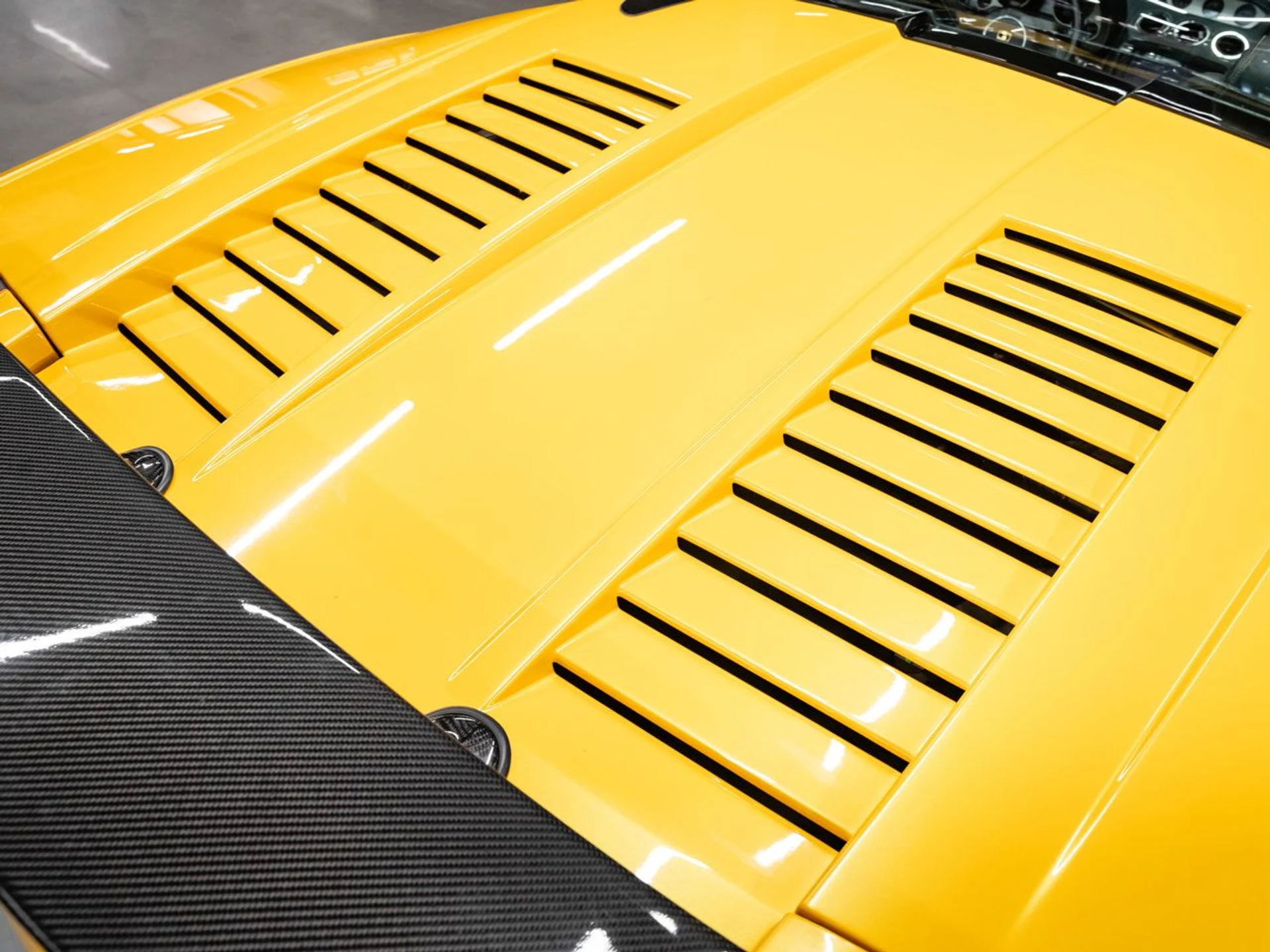 mph060_2603925895_lamborghini_gallardo_2006_1bce53d0d0