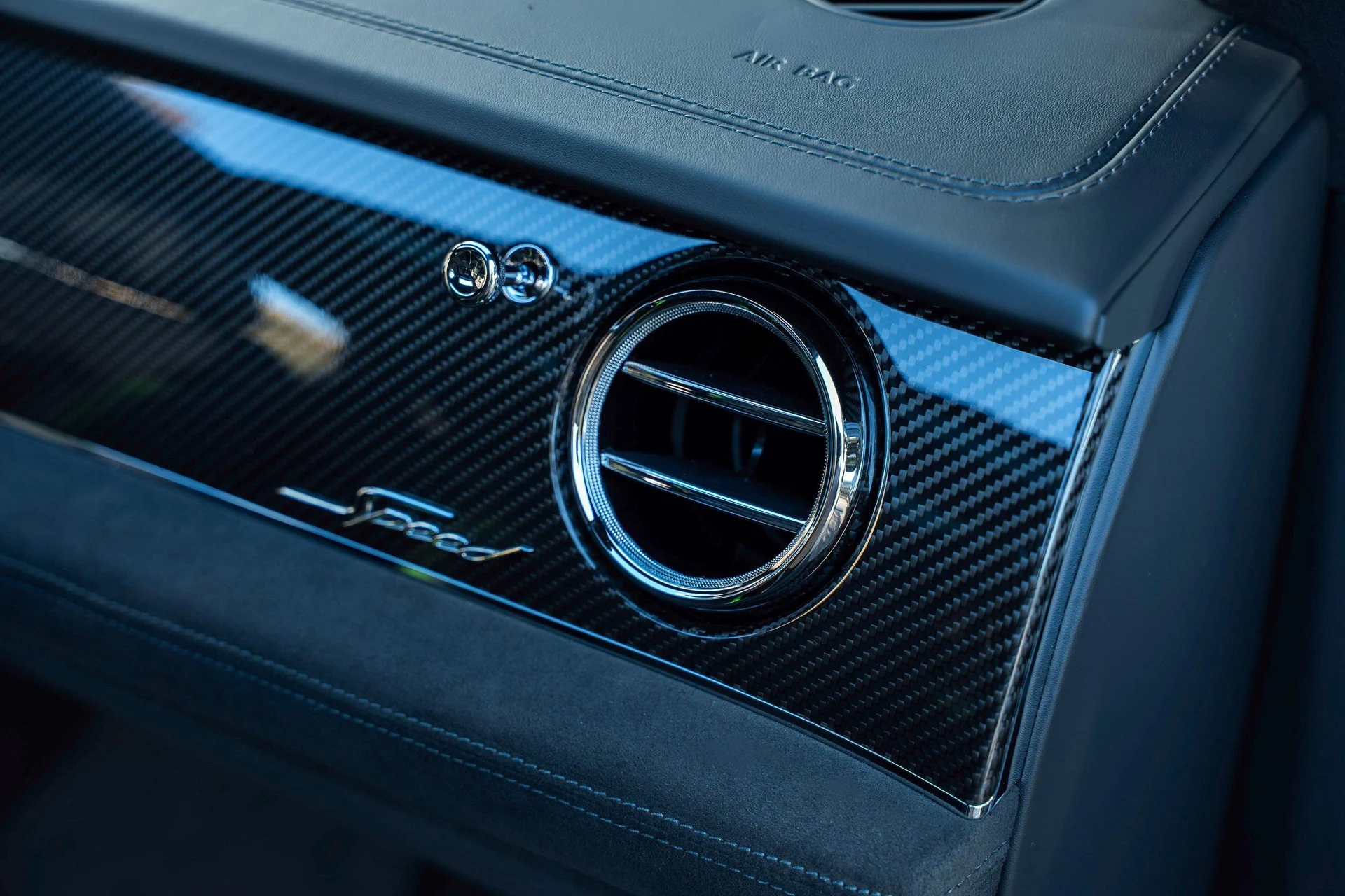 mph060_2621204957_478163256_698595e8752b933c324799e3_59c21ee224