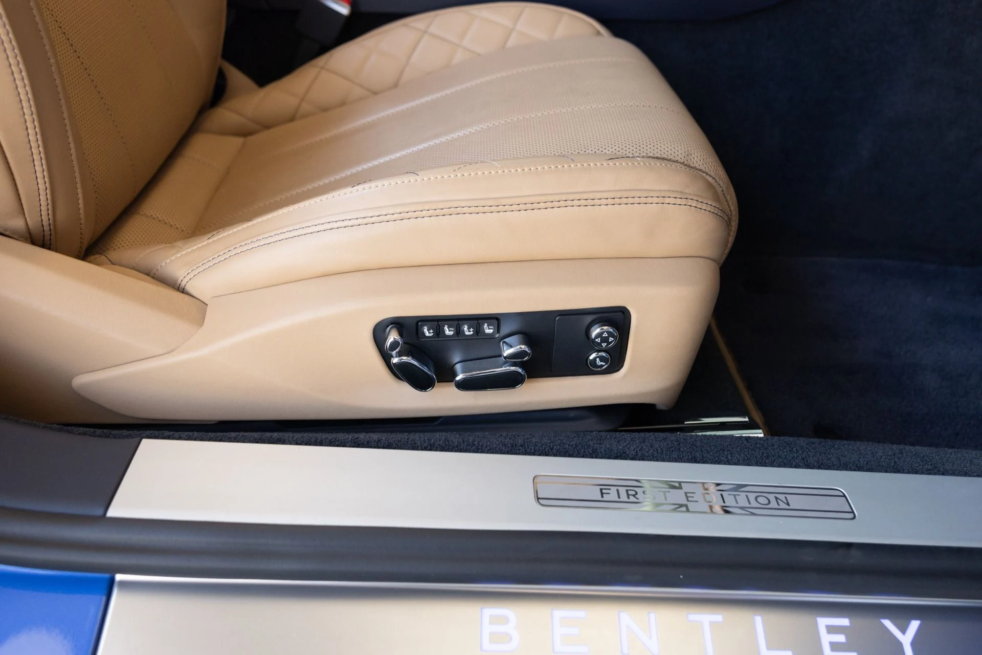 mph060_2622941747_Used_2020_Bentley_Continental_GTC_V8_1782322813_c29d760d8e