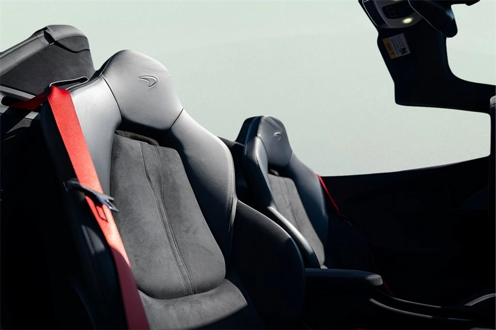 mph060_2692911489_image_62_7cb562f42d