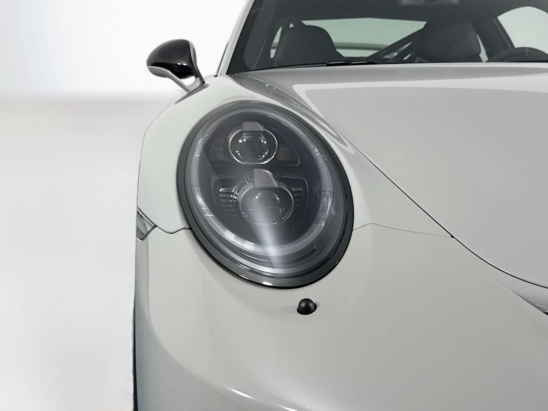 mph060_269310840_Used_2018_Porsche_911_GT_3_1787596713_1642dc607b