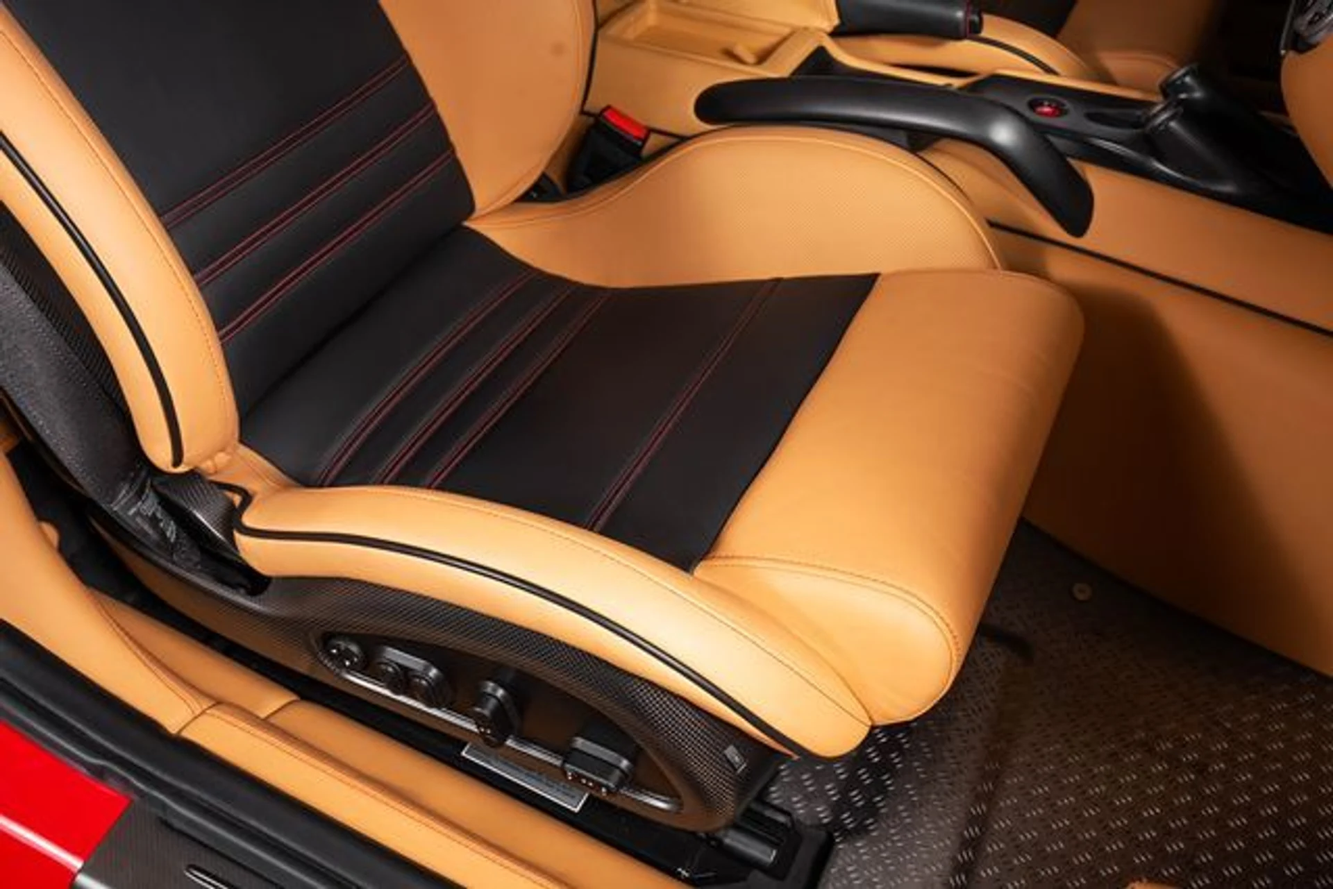 mph060_2718475870_69108f13b491c5e82cda8bd256ed5190x_d5fe1a02ed