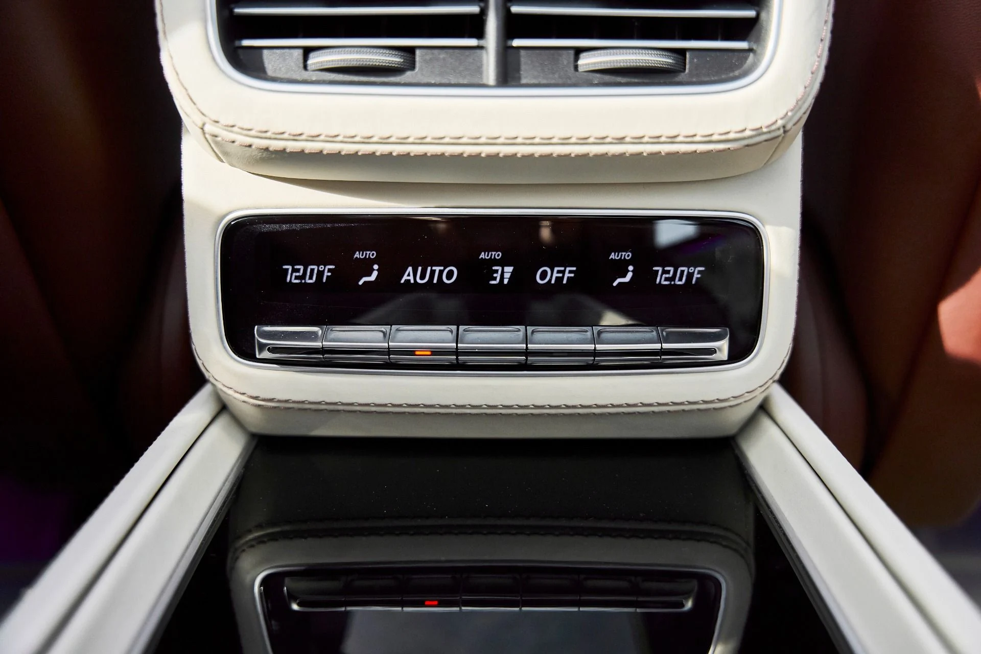 mph060_2748412814_Used_2022_Mercedes_Benz_GLS_Maybach_GLS_600_1769655677_310d0a5360