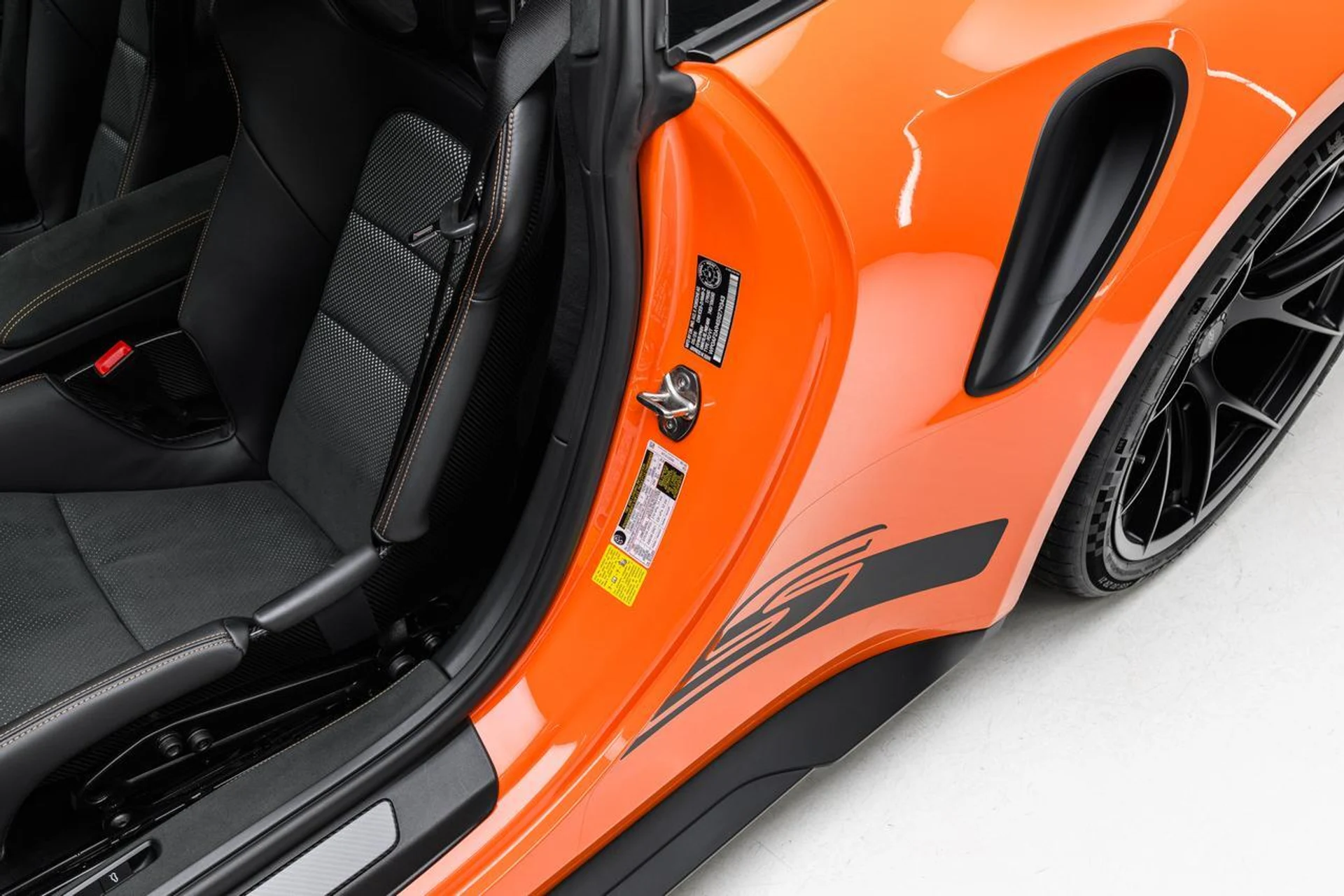 mph060_2751680406_77752d8bc433cabfdb844fa3c314129f_3d911a502e