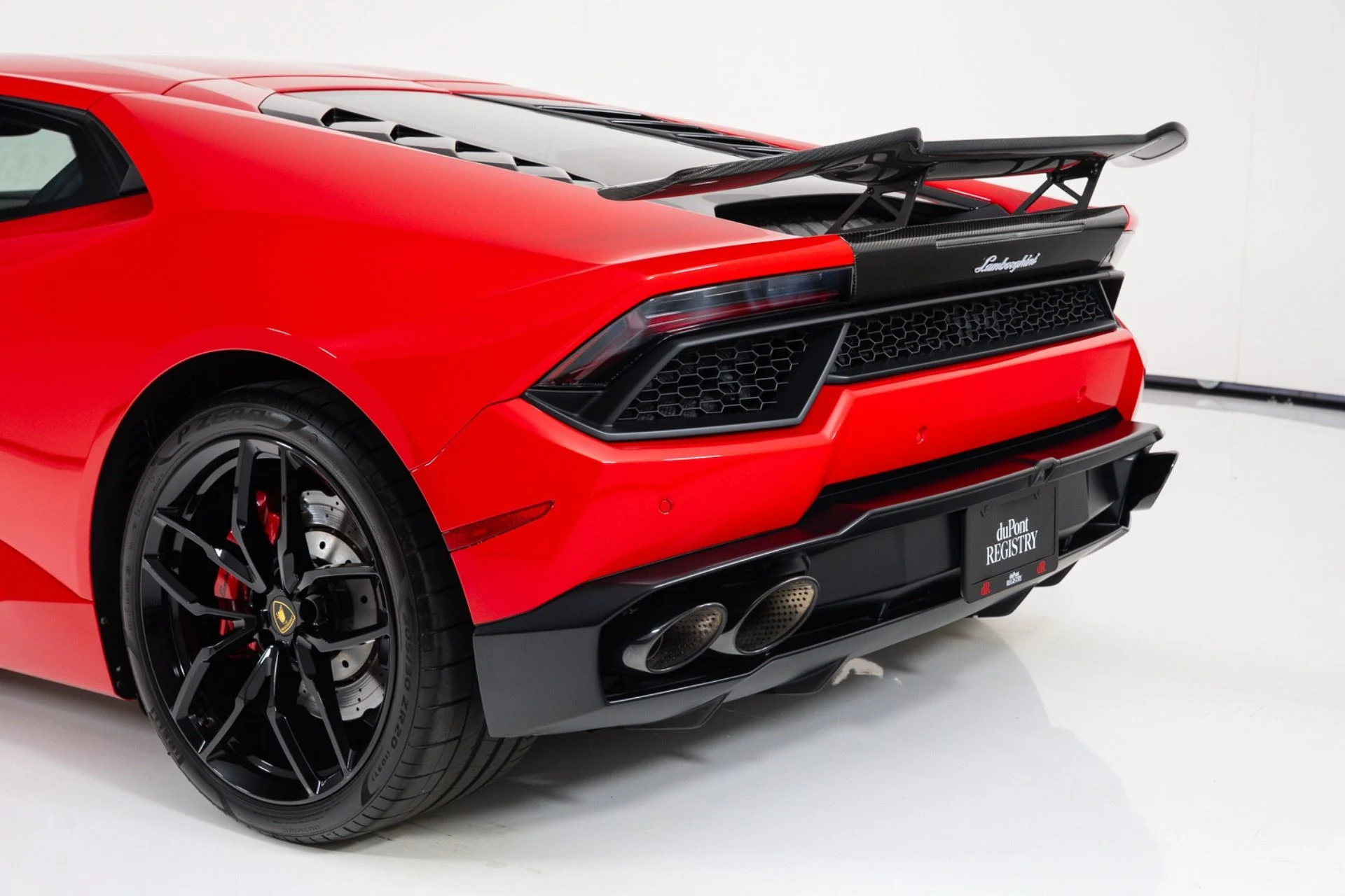 mph060_2869562710_Used_2017_Lamborghini_Huracan_LP_580_2_1787346294_26ba0b3f30