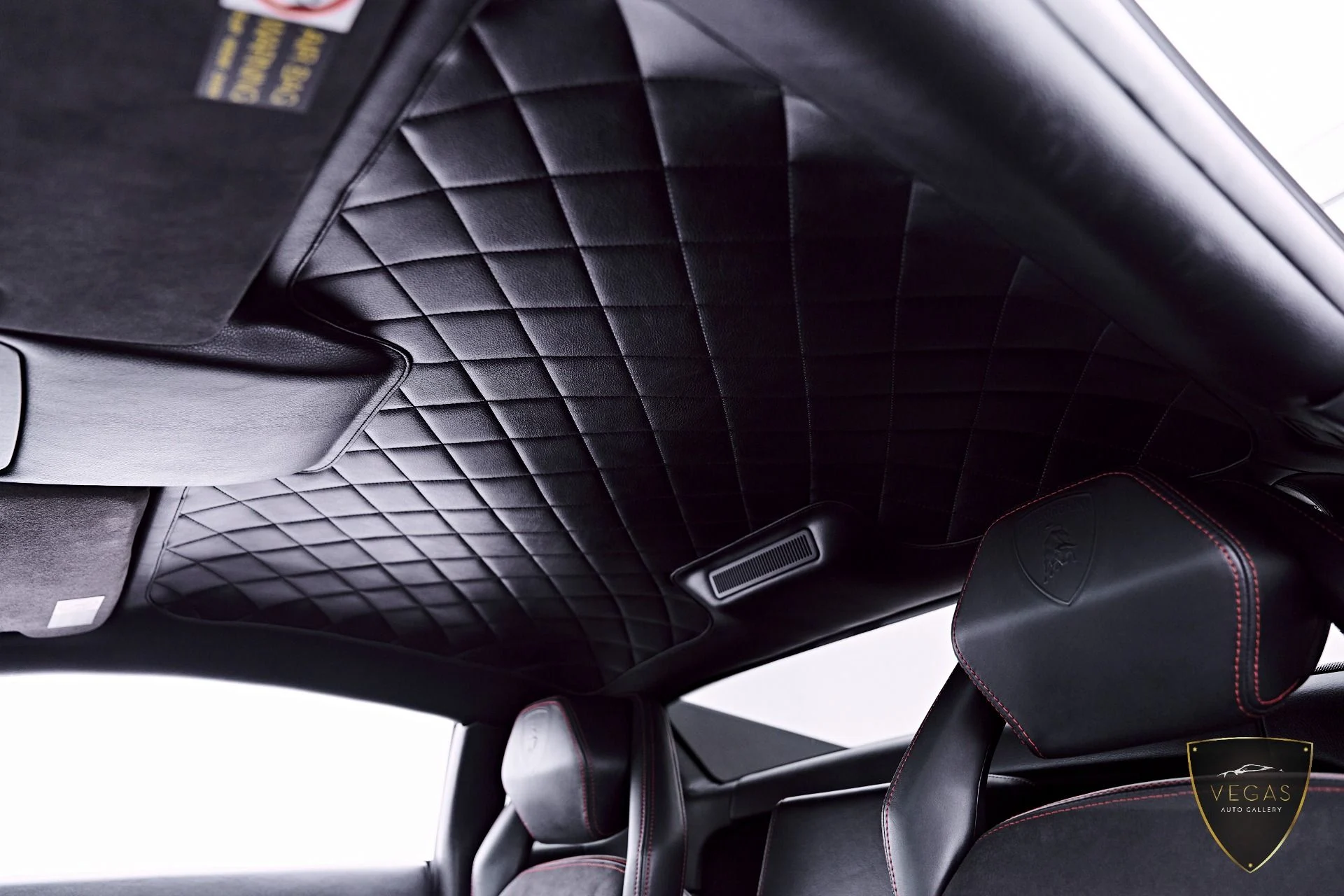 mph060_2932813375_Used_2013_Lamborghini_Gallardo_LP_550_2_1782343891_333e6b36b3