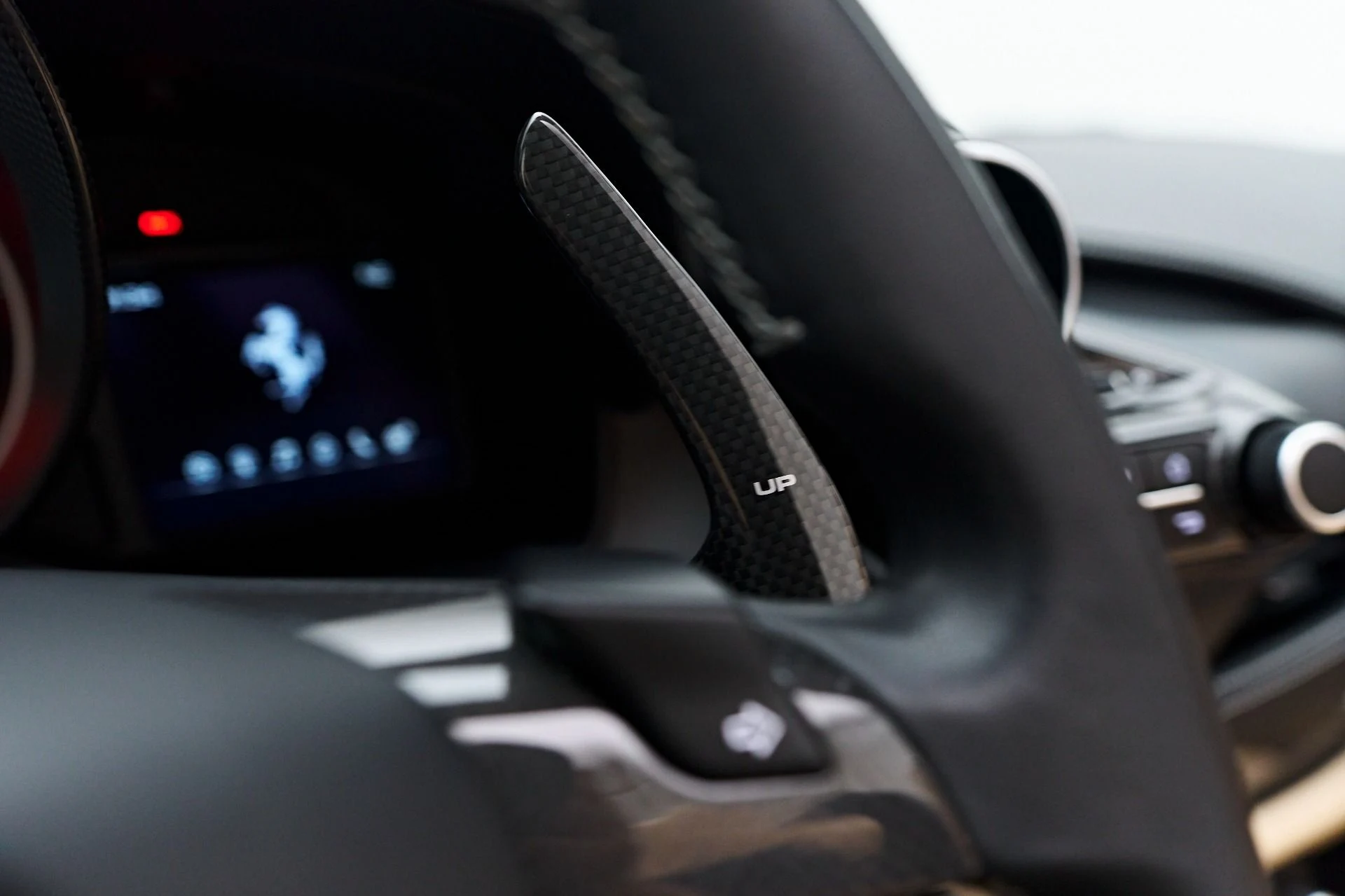 mph060_2996014268_Used_2022_Ferrari_F8_Spider_Base_1769106989_08fbf5f126