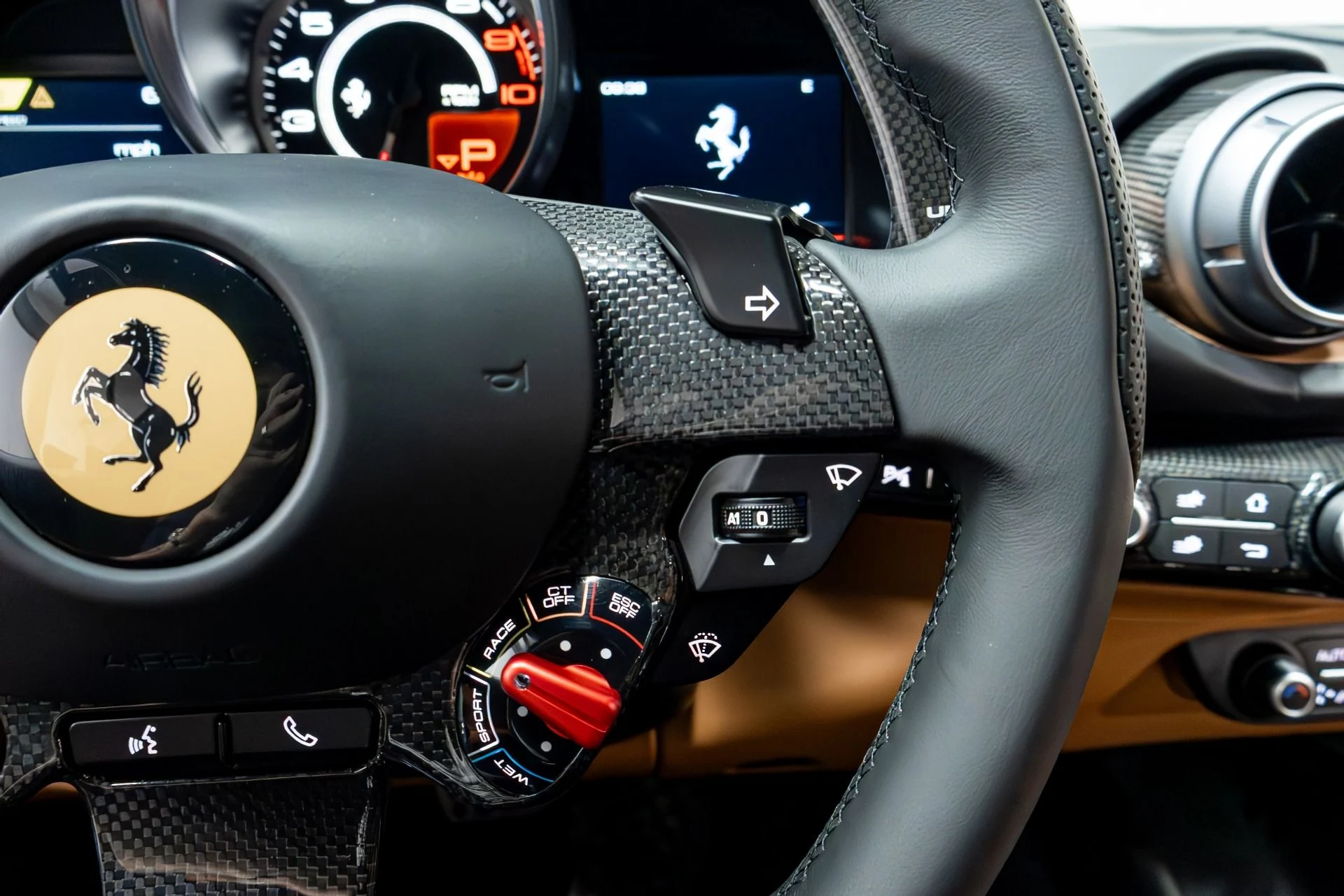 mph060_3016219379_Used_2020_Ferrari_812_Superfast_1777416323_532e2fcd21