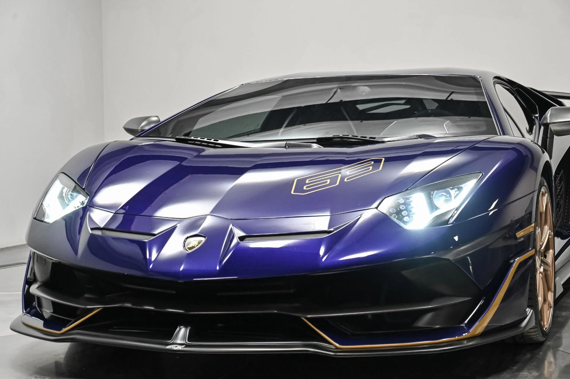 mph060_3029469771_Used_2019_Lamborghini_Aventador_SVJ_1760550459_b22f23c80a