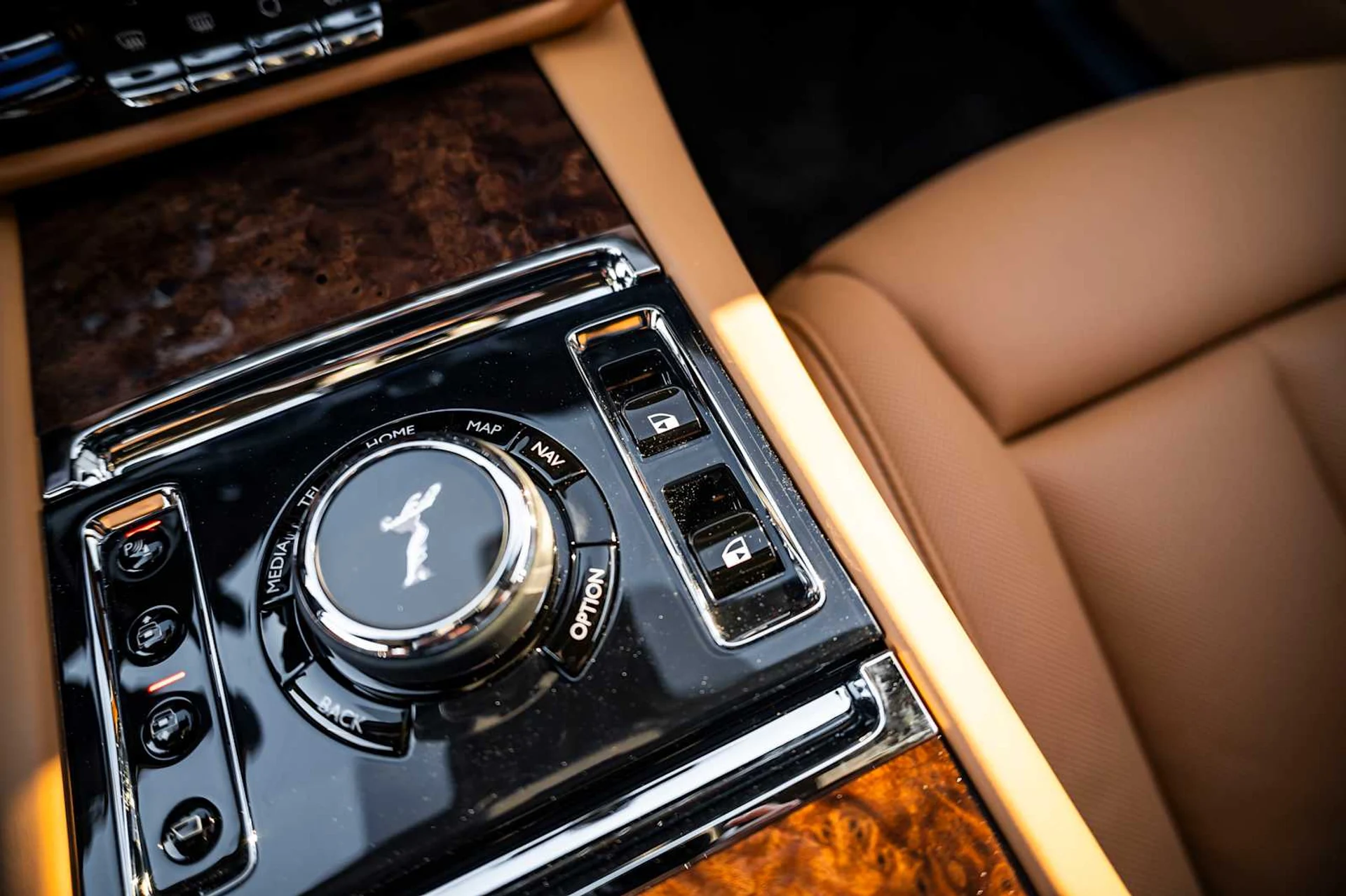 mph060_3074558476_acd45f7fb34f18c67e349029910e2c2fx_8a51e66c1c