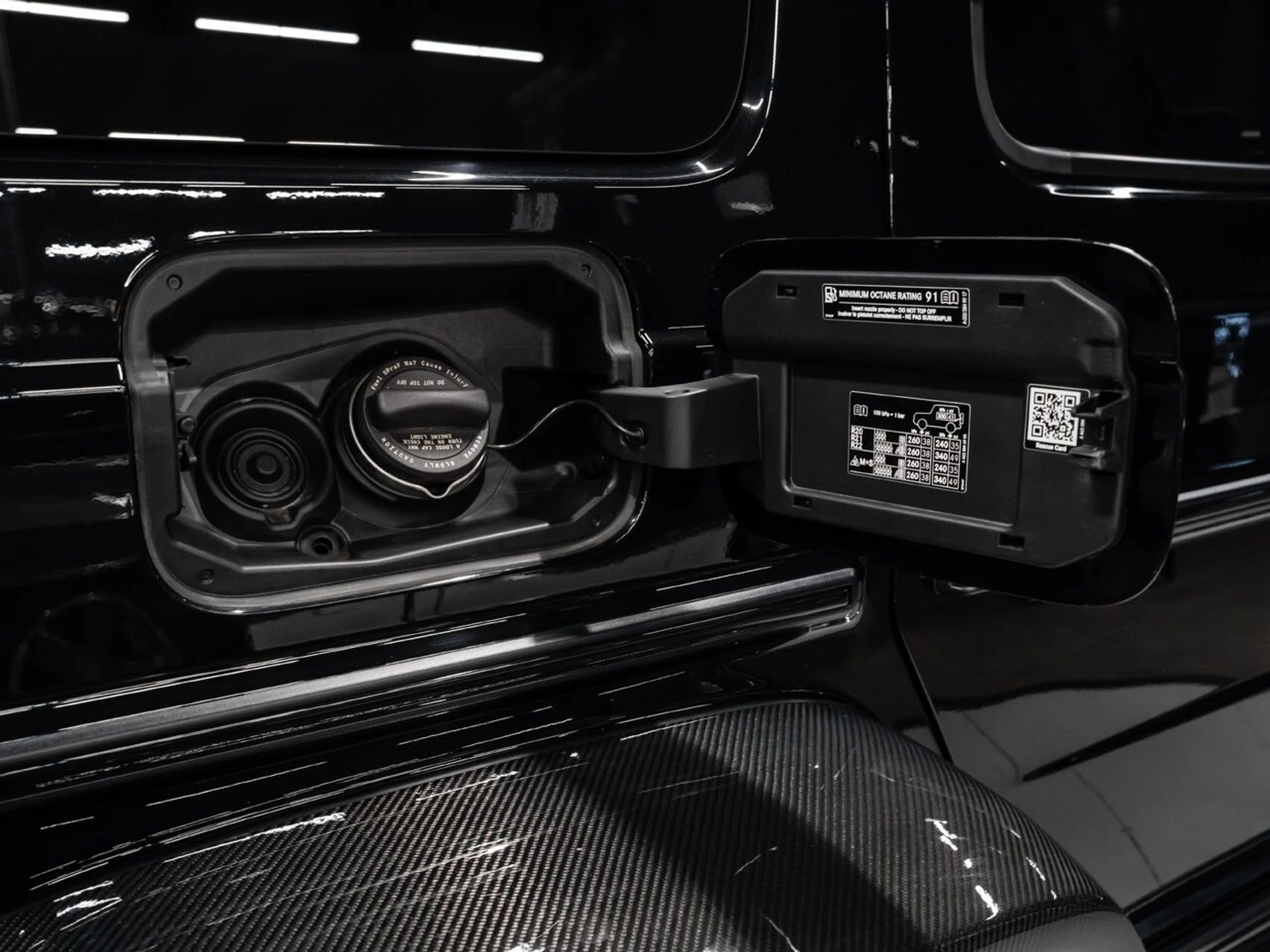 mph060_3098174_mercedes_benz_g_class_2021_2acee04de4