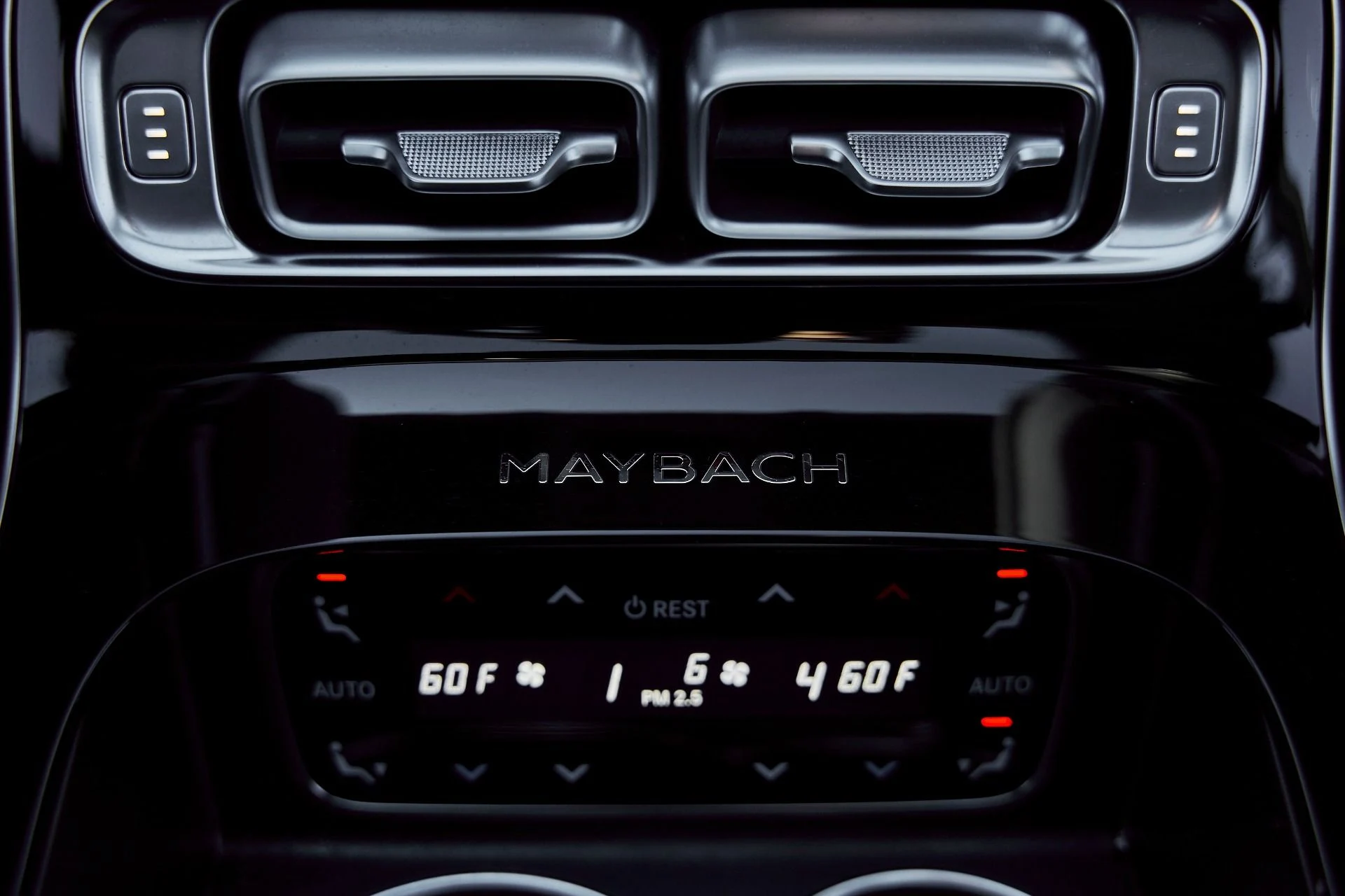 mph060_3115314148_Used_2023_Mercedes_Benz_S_Class_Maybach_S_680_1769804063_3fb39807d1