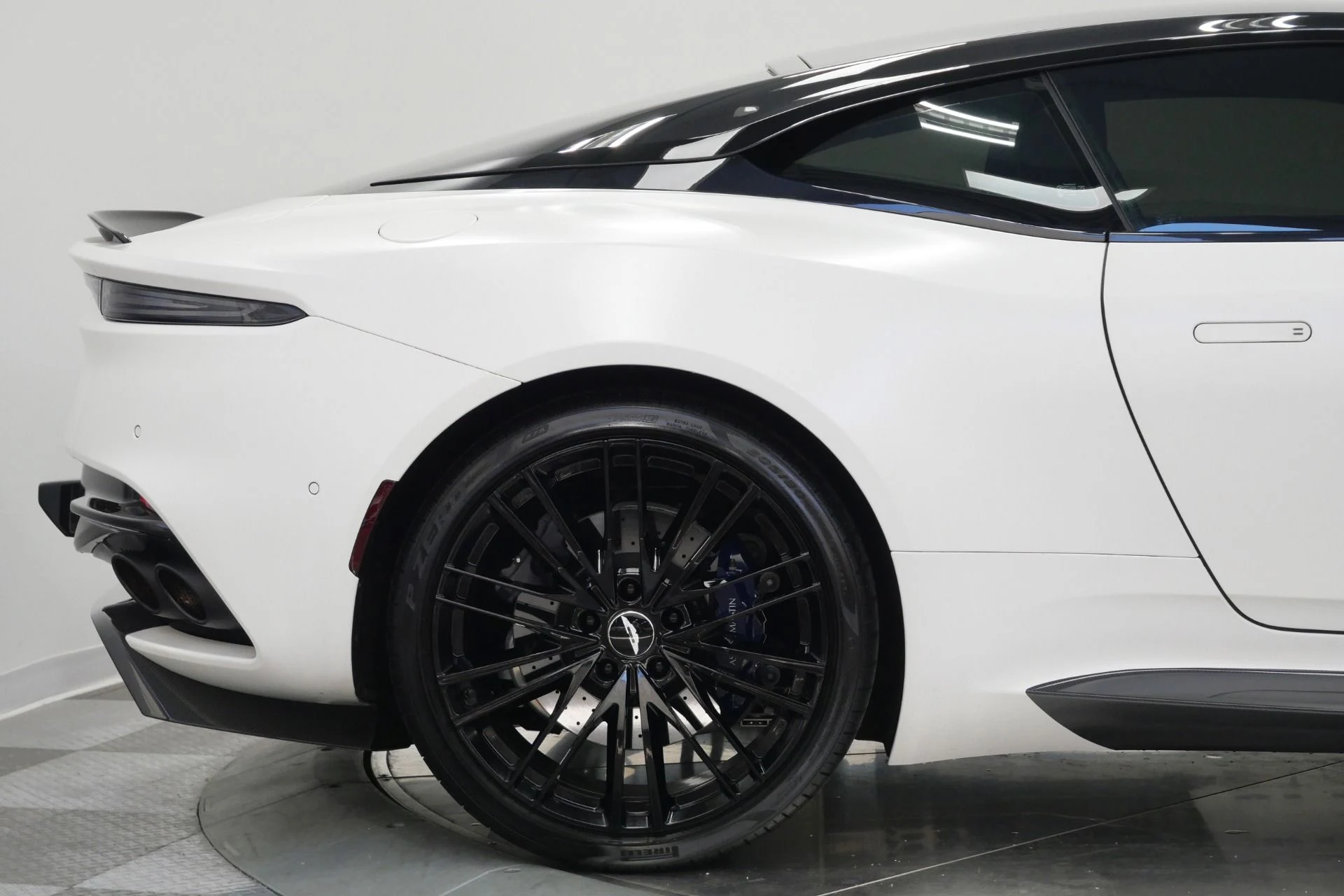 mph060_3221674078_Used_2020_Aston_Martin_DBS_Superleggera_Matte_Paint_Protection_Film_Twin_Turbo_V12_1780416939_5a5acedfe7