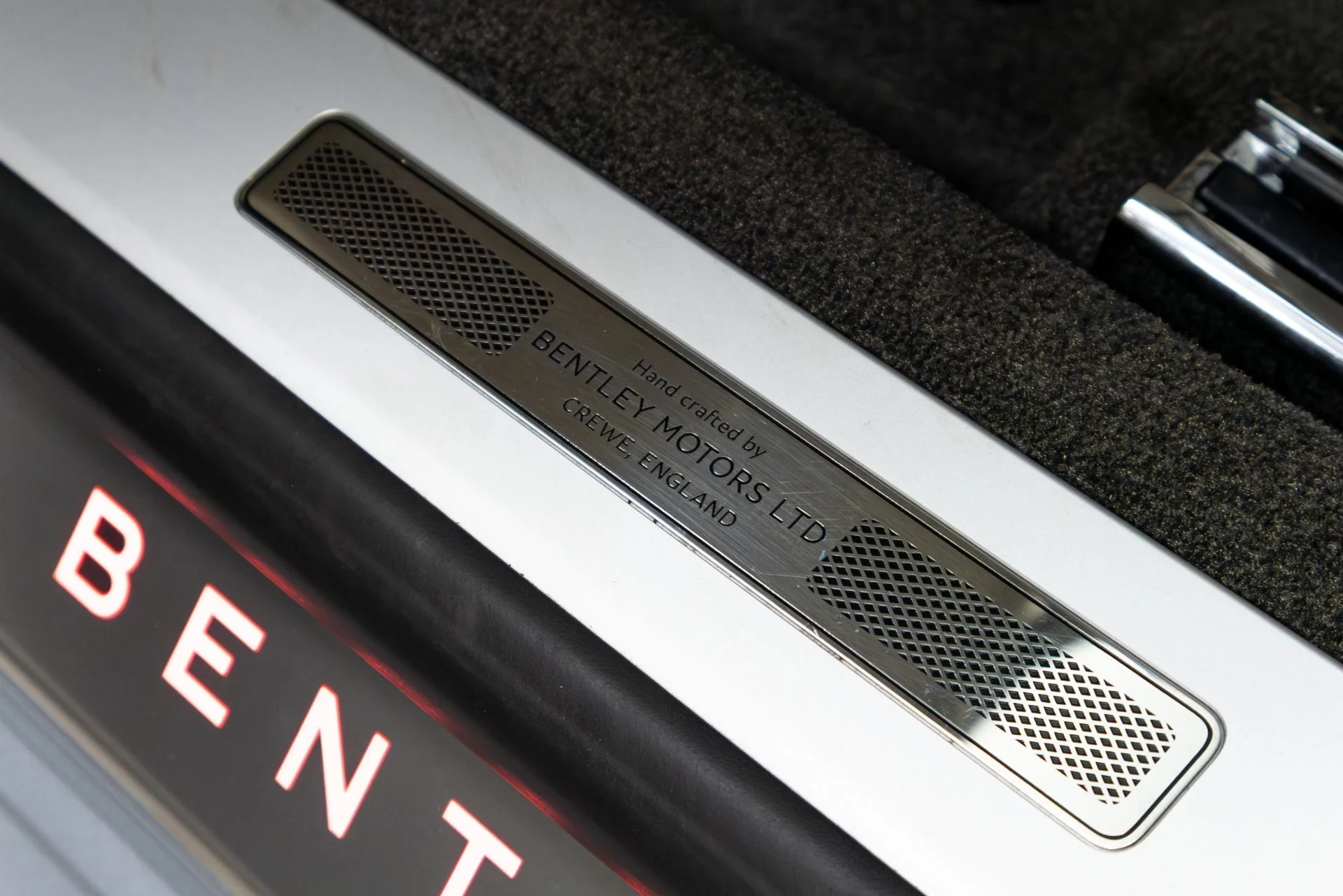 mph060_3258358496_Used_2021_Bentley_Flying_Spur_W12_1772666284_b2524ab8ed