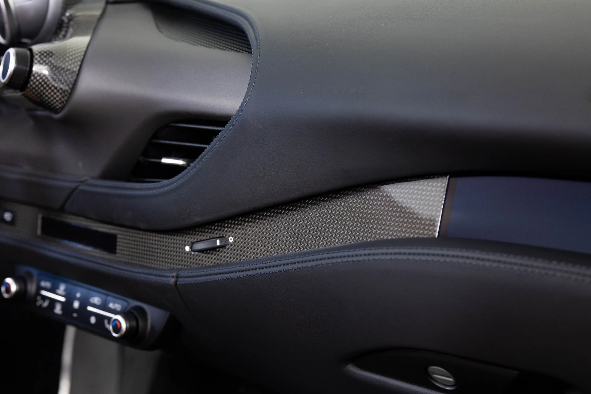 mph060_3294015875_78a6fde0e2f524c2fa589d68daca47fc_eccfbe5e18