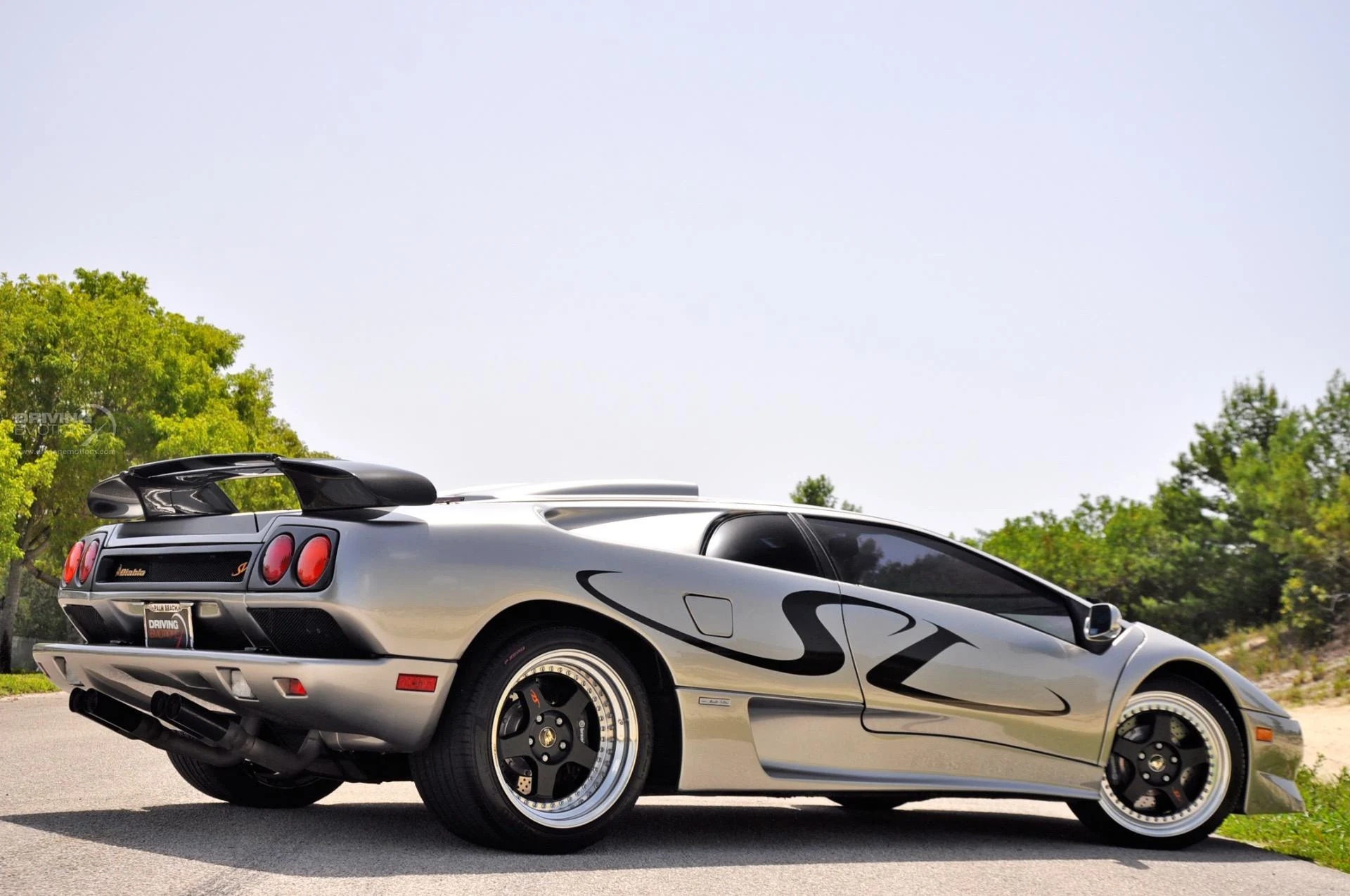 mph060_330358026_192_p61_l_754d9fbfed