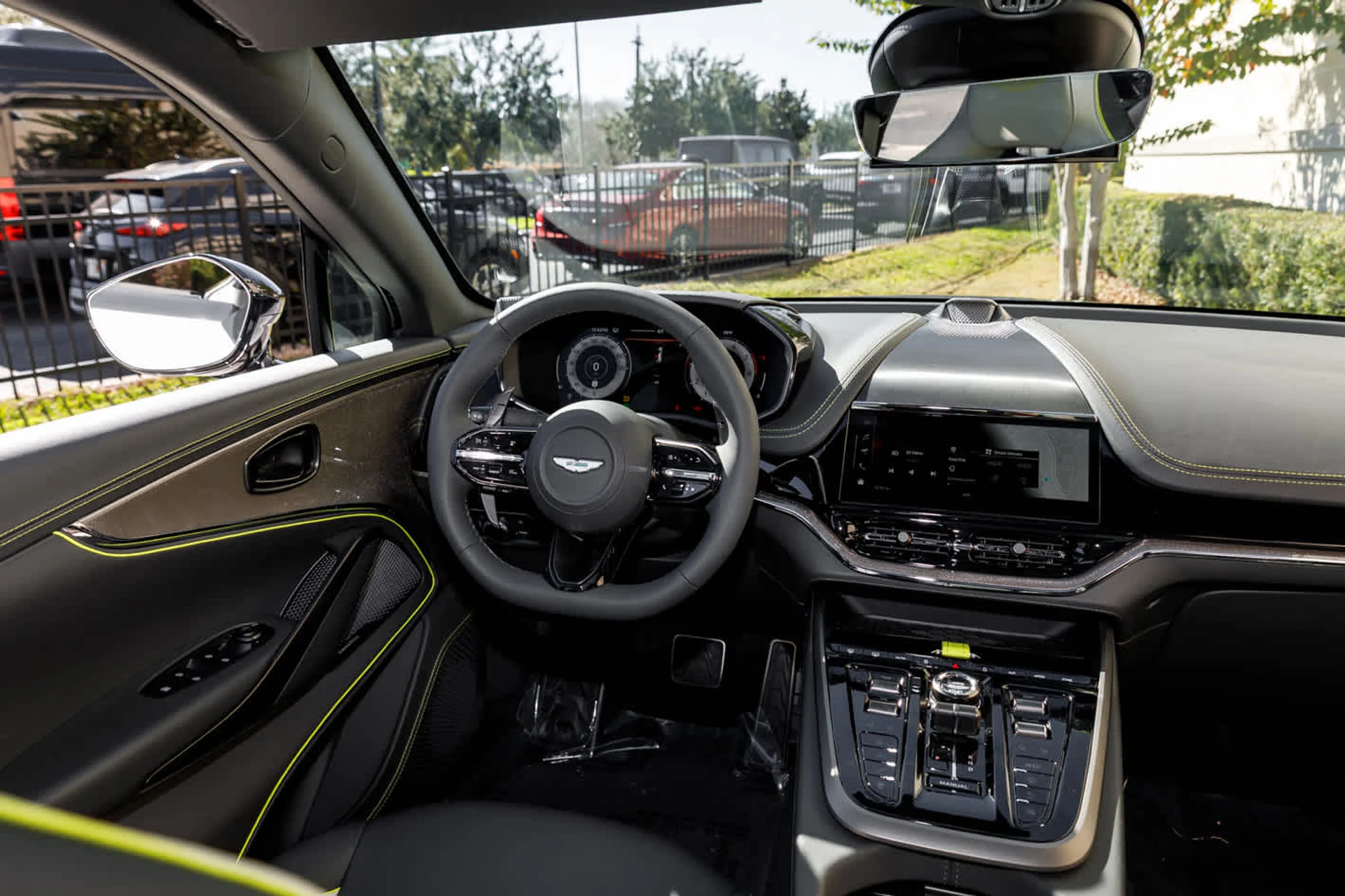 mph060_3309202078_61_8125c5ae0f