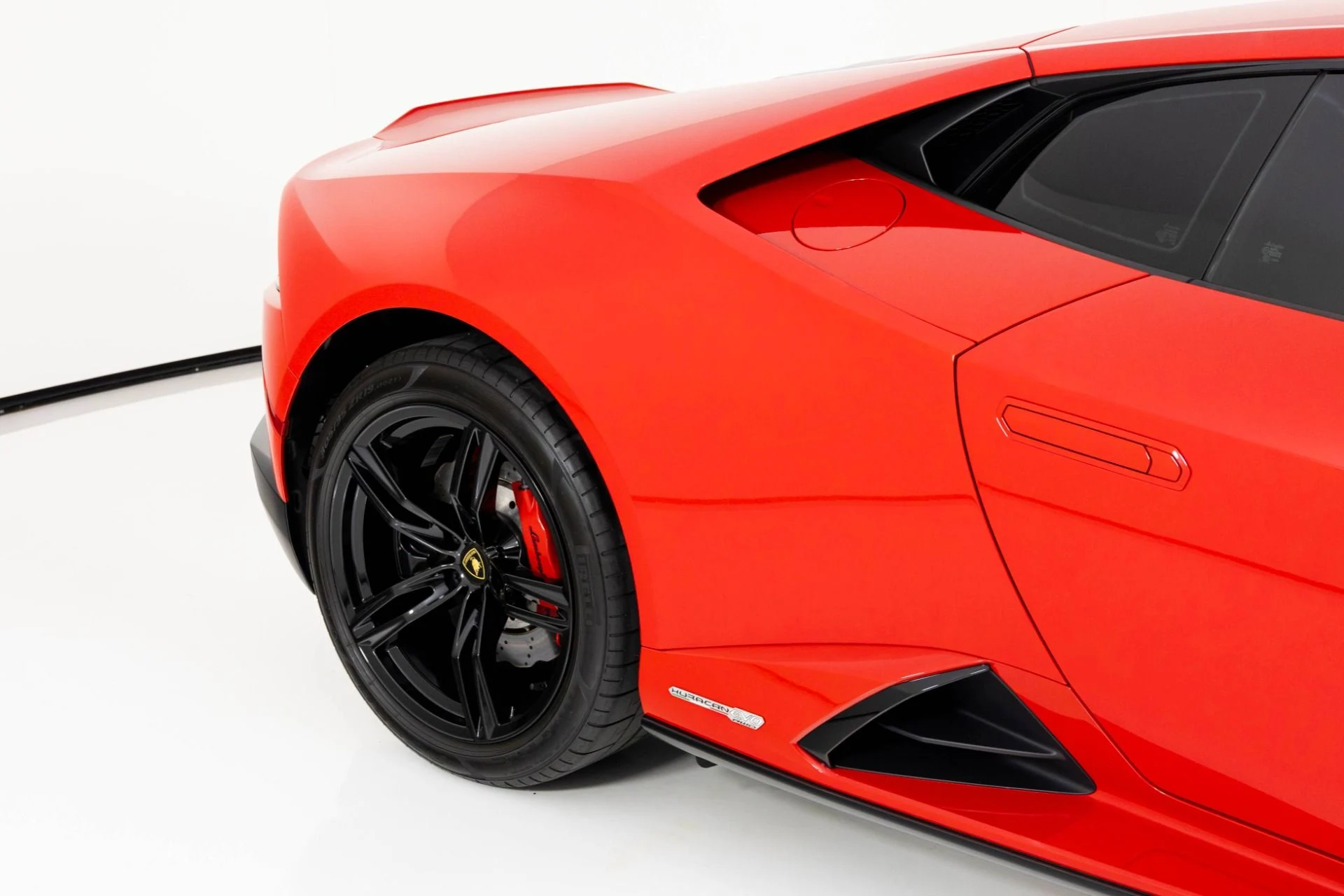 mph060_3348006145_Used_2021_Lamborghini_Huracan_EVO_1762806481_9d8226dea1