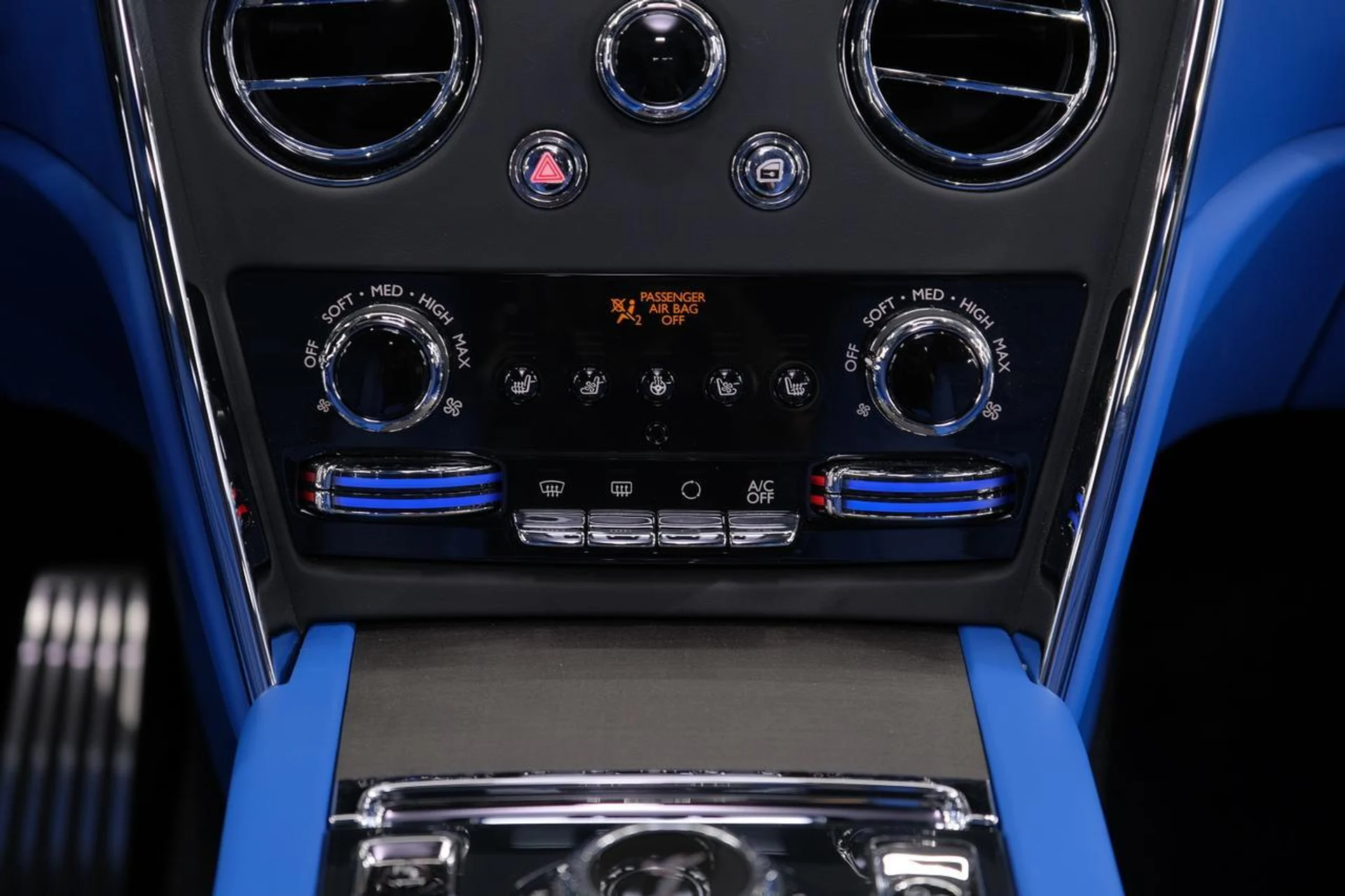 mph060_3362588182_806b0beda9b25f1e6f7ed2e078033459_98ede49c84