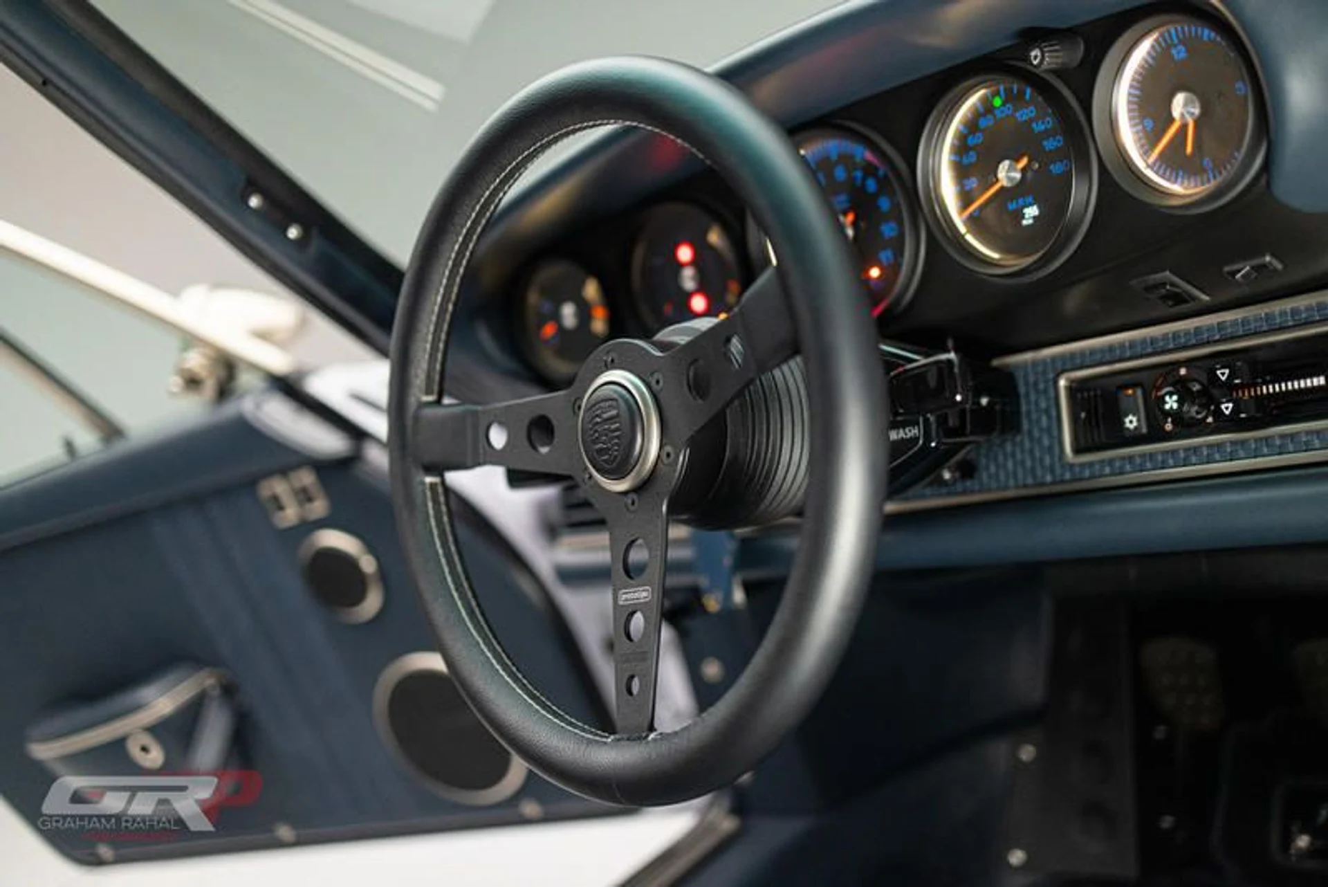 mph060_3366394109_8021_A60_B_BCDC_4_A1_C_921_C_BA_37_C44_FA_279_810a9d0f13