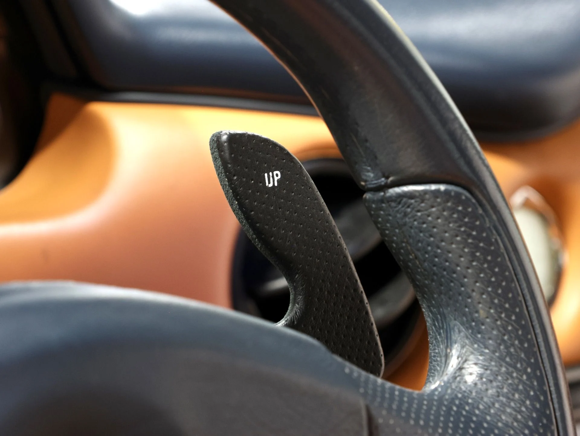 mph060_3387208232_Used_2004_Maserati_Coupe_Cambiocorsa_One_Owner_Only_23_K_Miles_Just_Serviced_Gorgeous_Spec_1764982308_2e7dcb3354