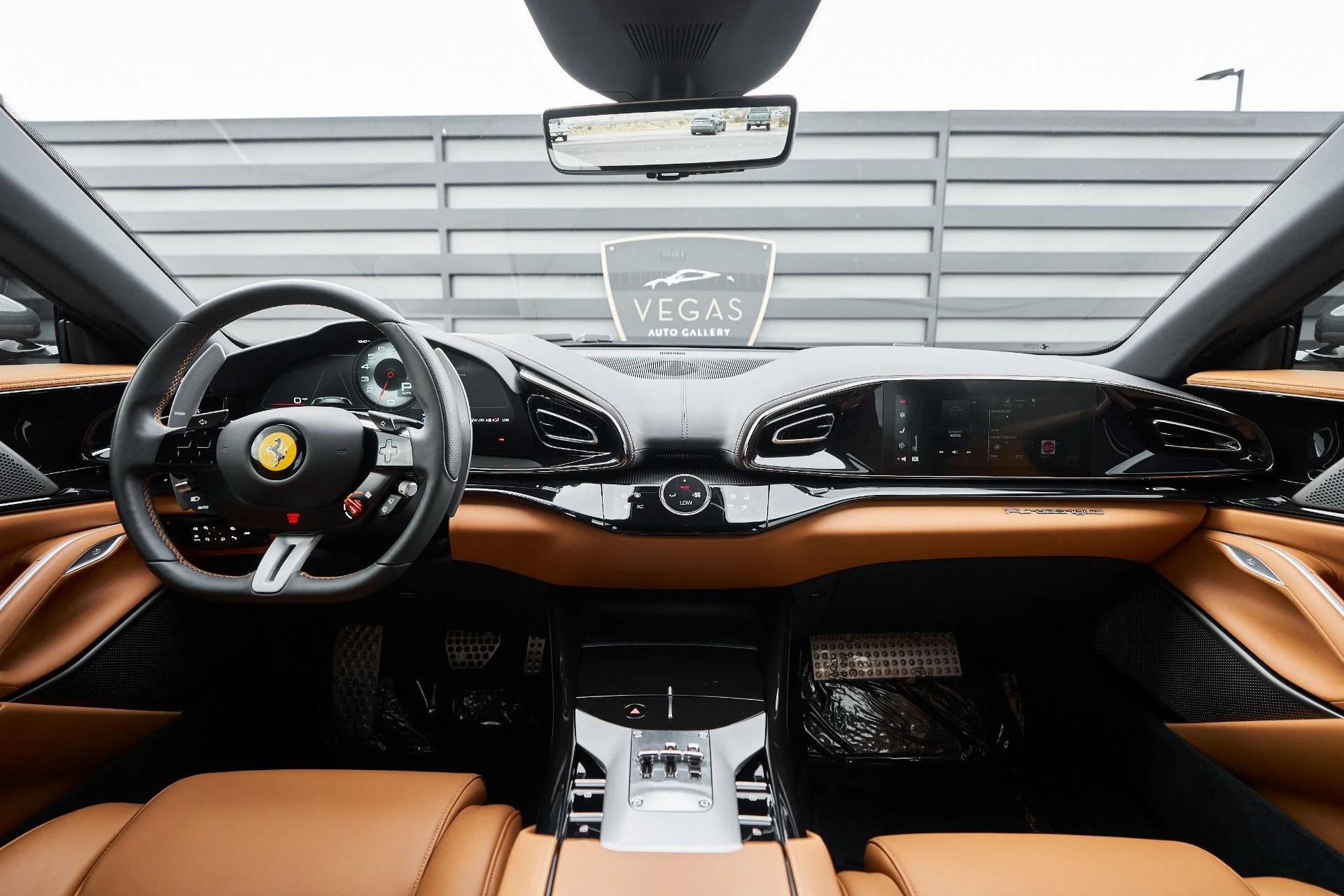 mph060_3393362778_Used_2025_Ferrari_Purosangue_1762993306_31cdc9195c