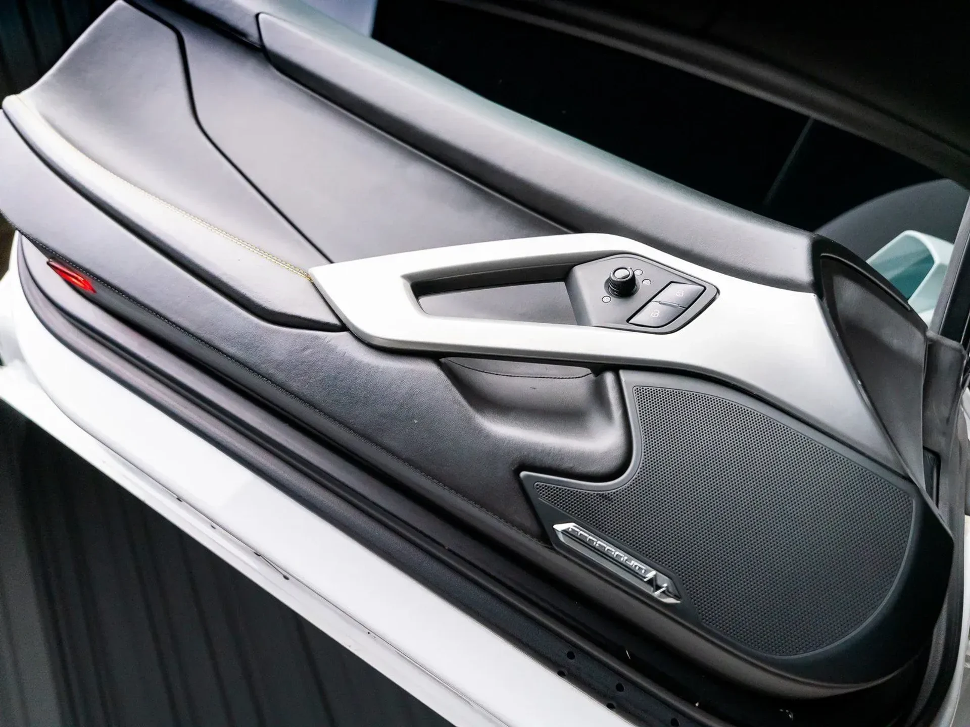 mph060_3398224076_d502d0ae_ccec_4882_9b31_8bc3143c8b85_896d2f2320