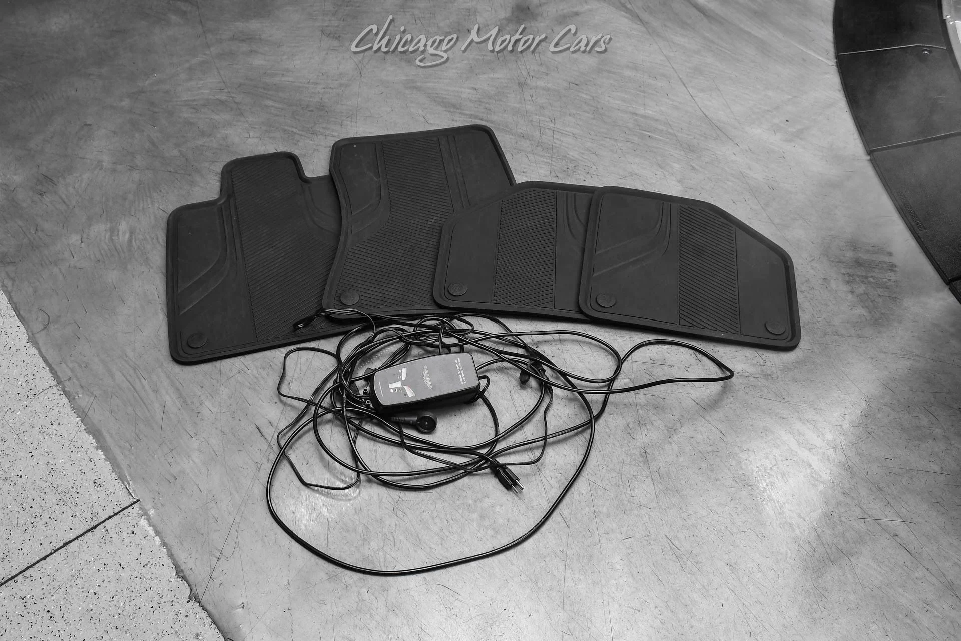 mph060_3424575851_13519_p61_l_e347b7f705