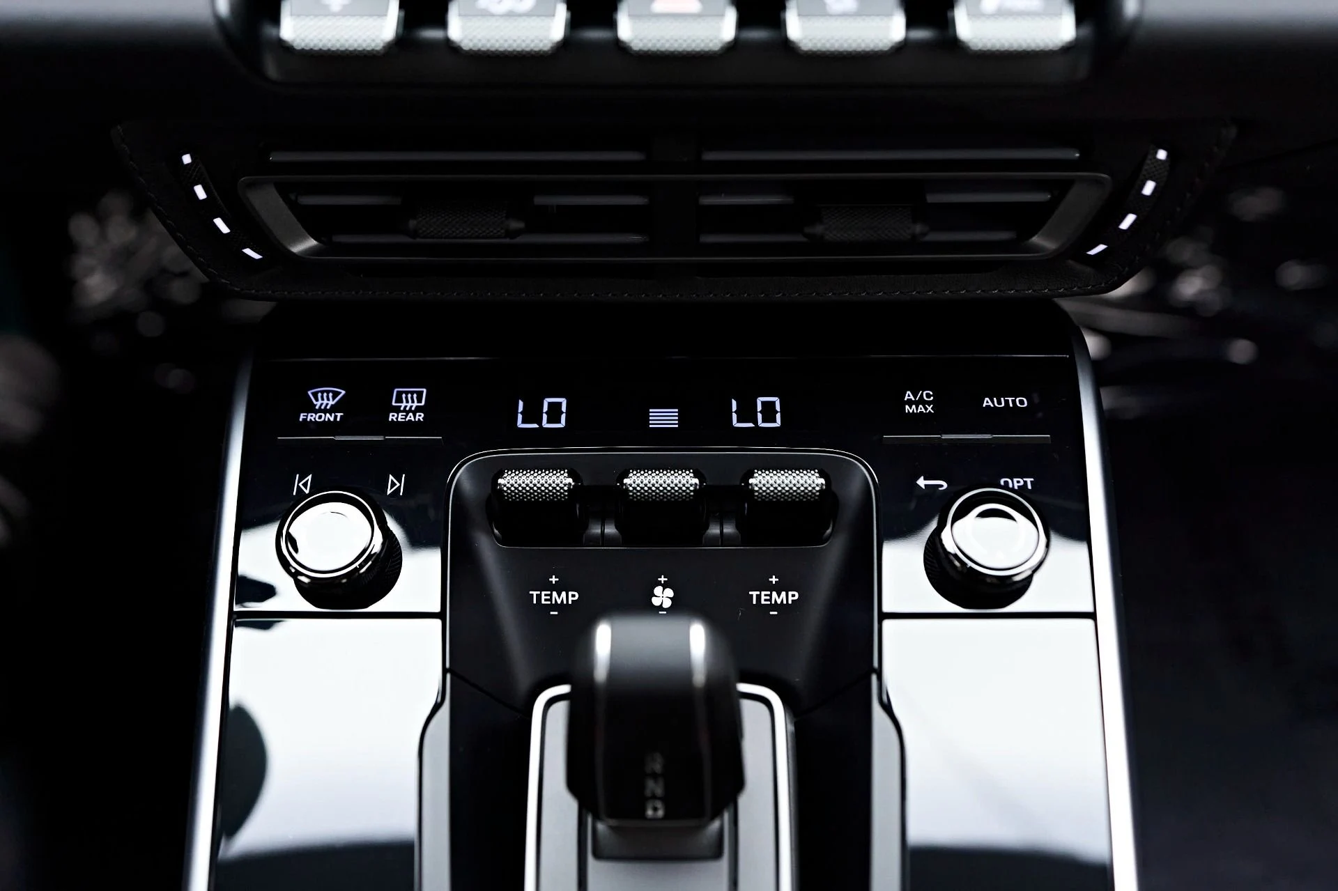 mph060_3429176686_Used_2024_Porsche_911_Turbo_S_1723857576_f25461a85c