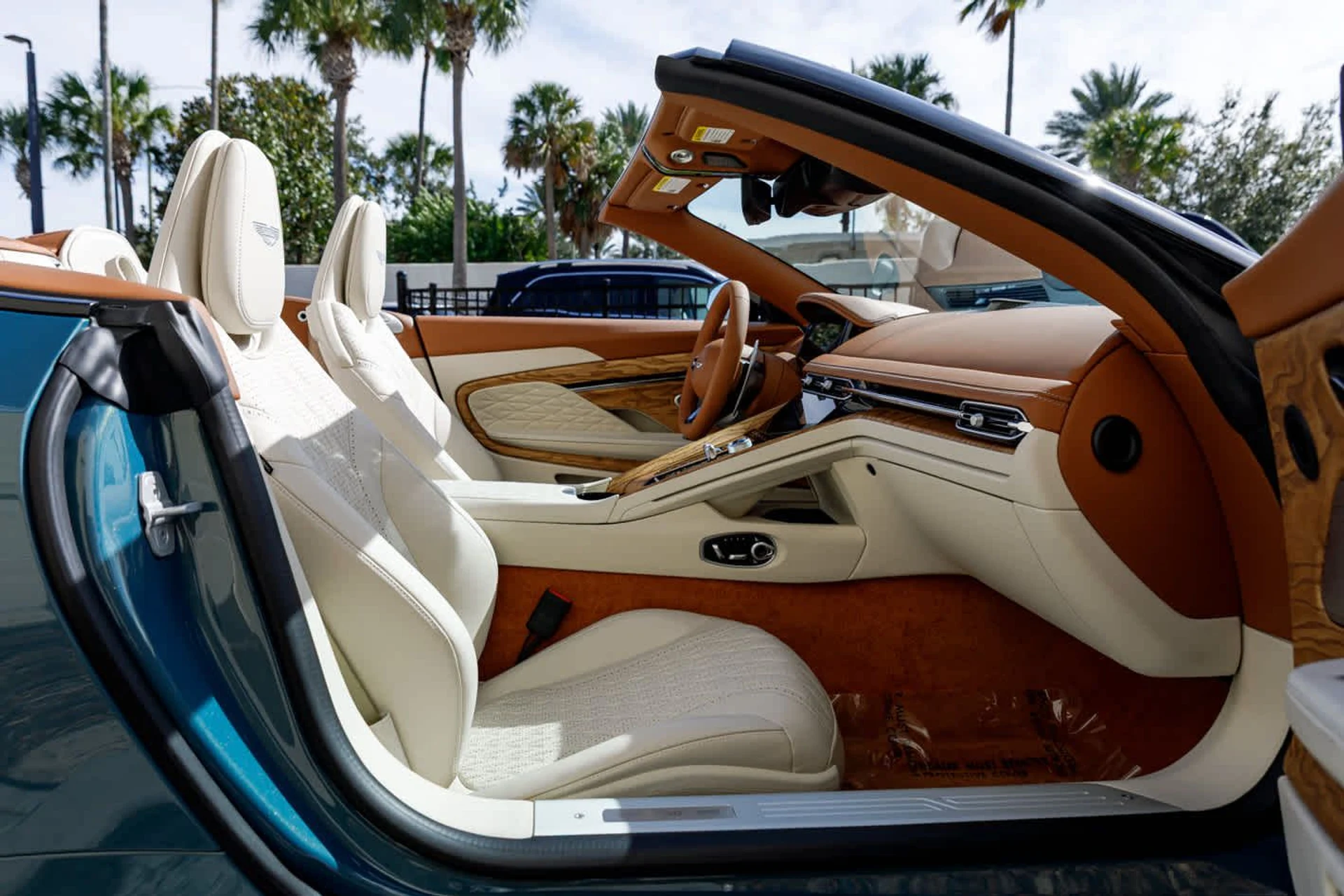 mph060_3450448881_61_a80bbed207