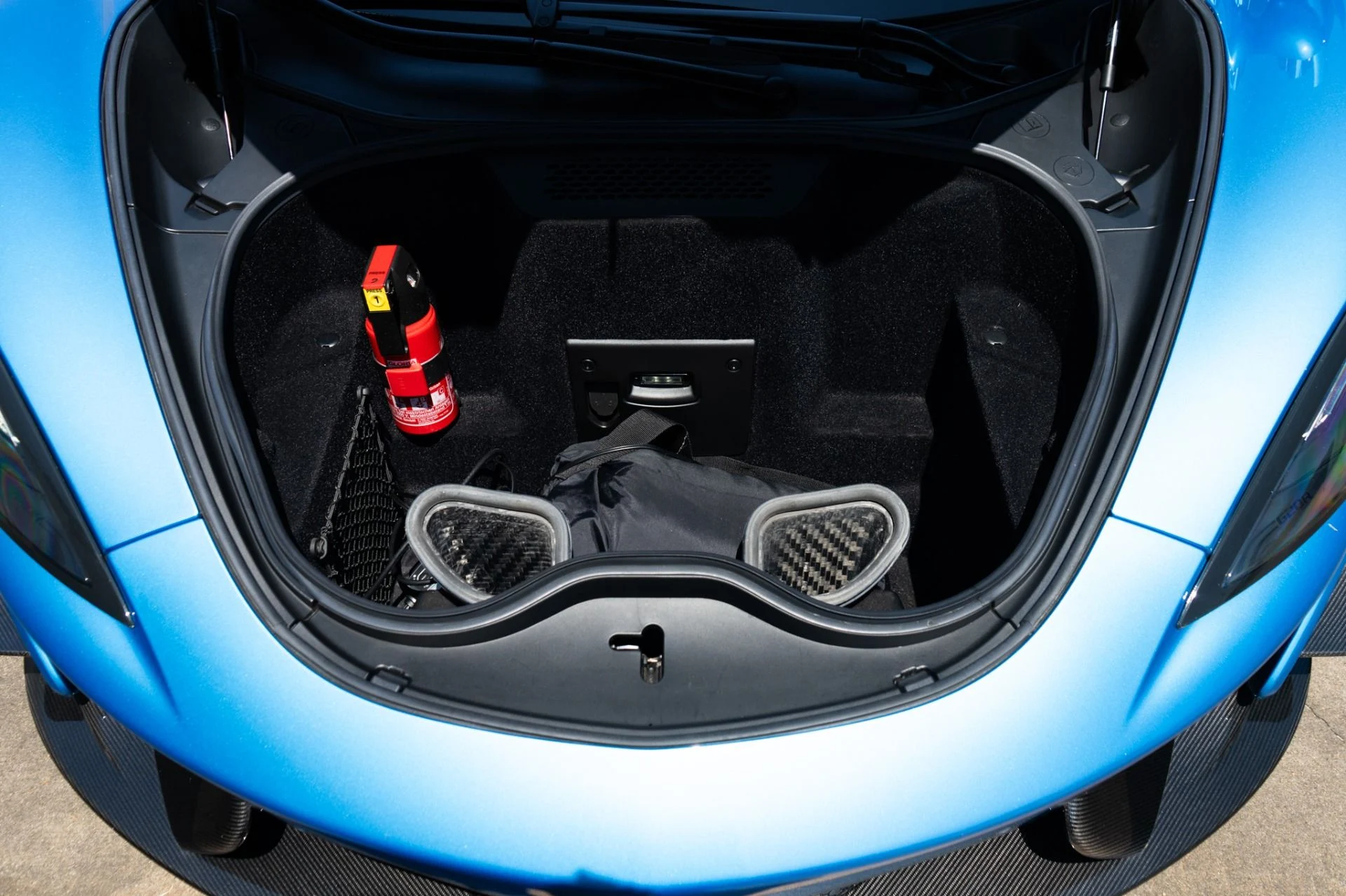 mph060_3491486038_Used_2020_Mc_Laren_620_R_1787598214_32a4b0746a