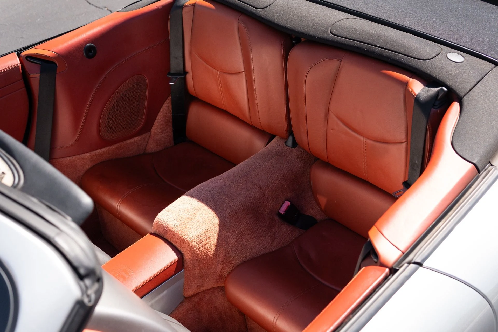 mph060_3557092571_Used_2006_Porsche_911_Carrera_S_1770441529_3a42712f22