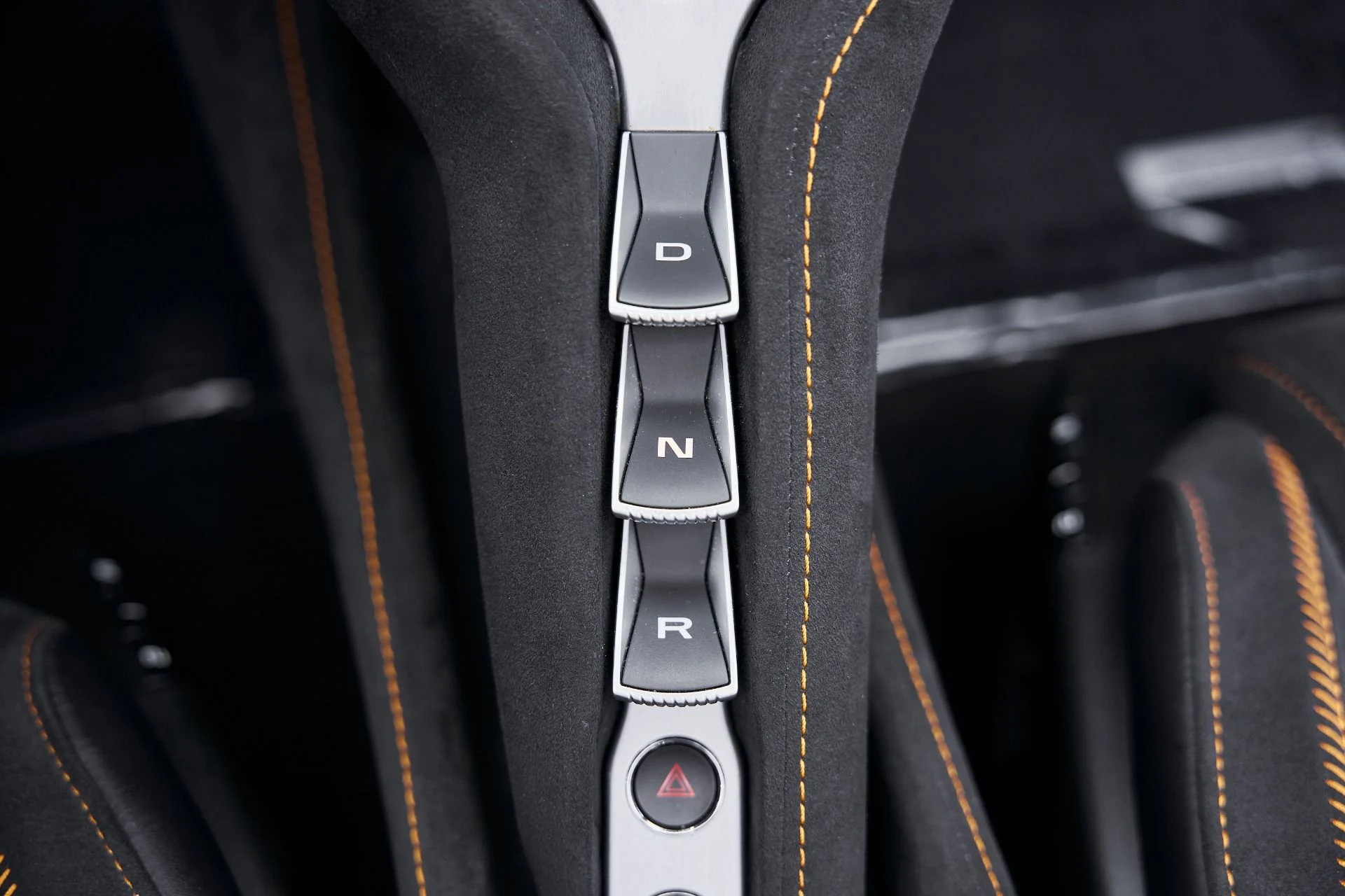 mph060_3574402404_Used_2024_Mc_Laren_750_S_1769135128_58c4aedc32