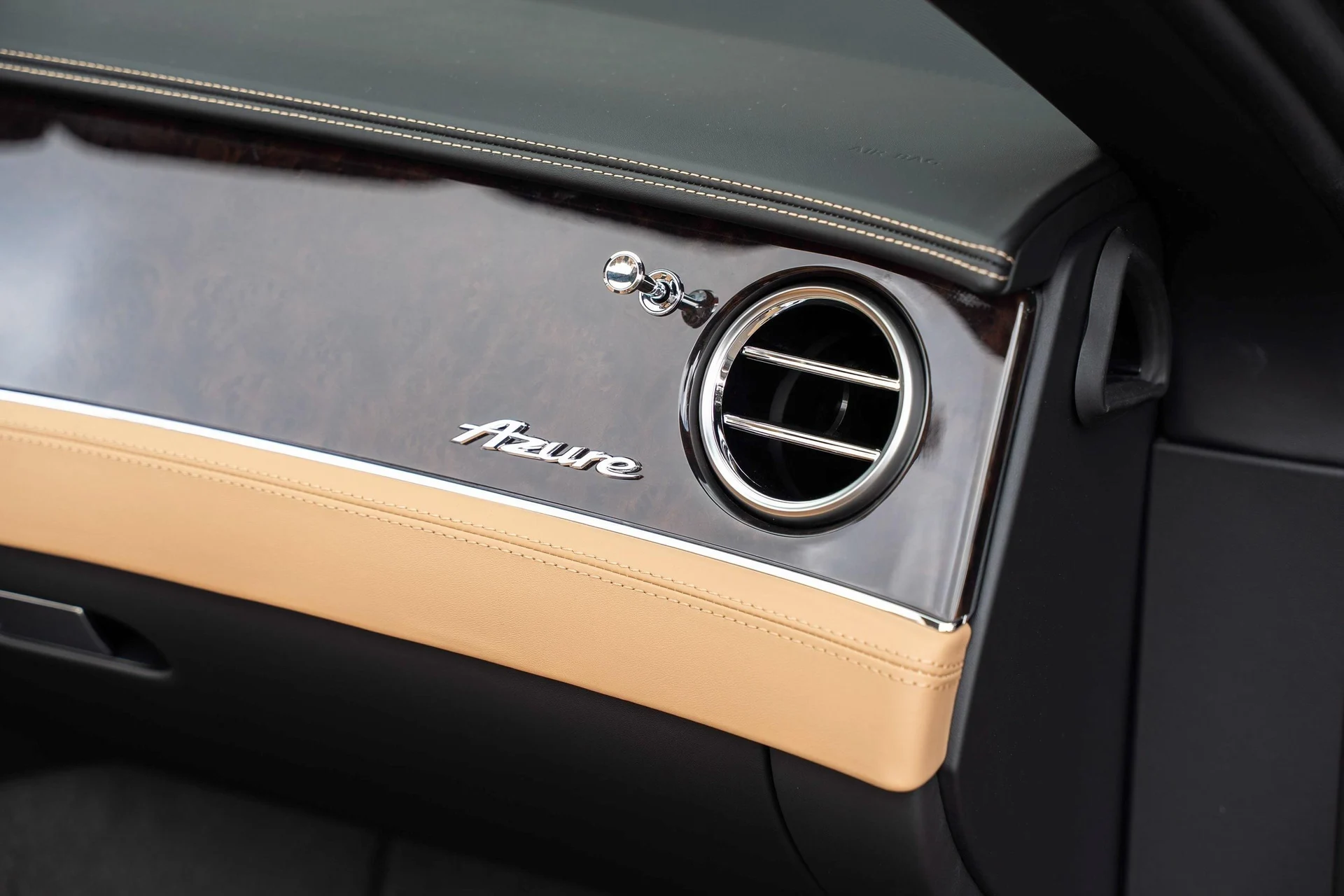 mph060_3575615464_462758408_692009a6af5727c8024d81a8_9a474b77a1