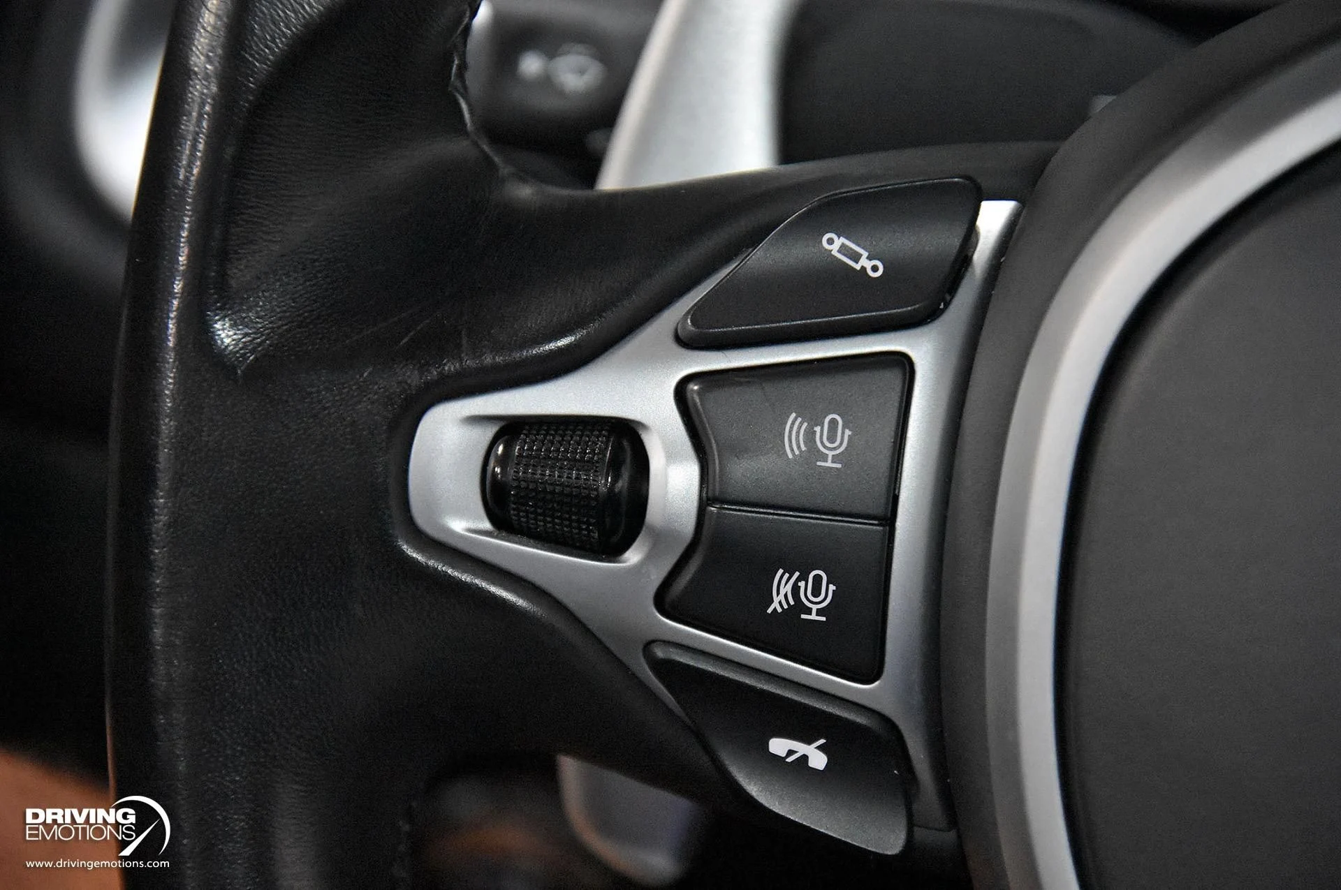 mph060_3603118046_861_p61_l_846ecd5e22