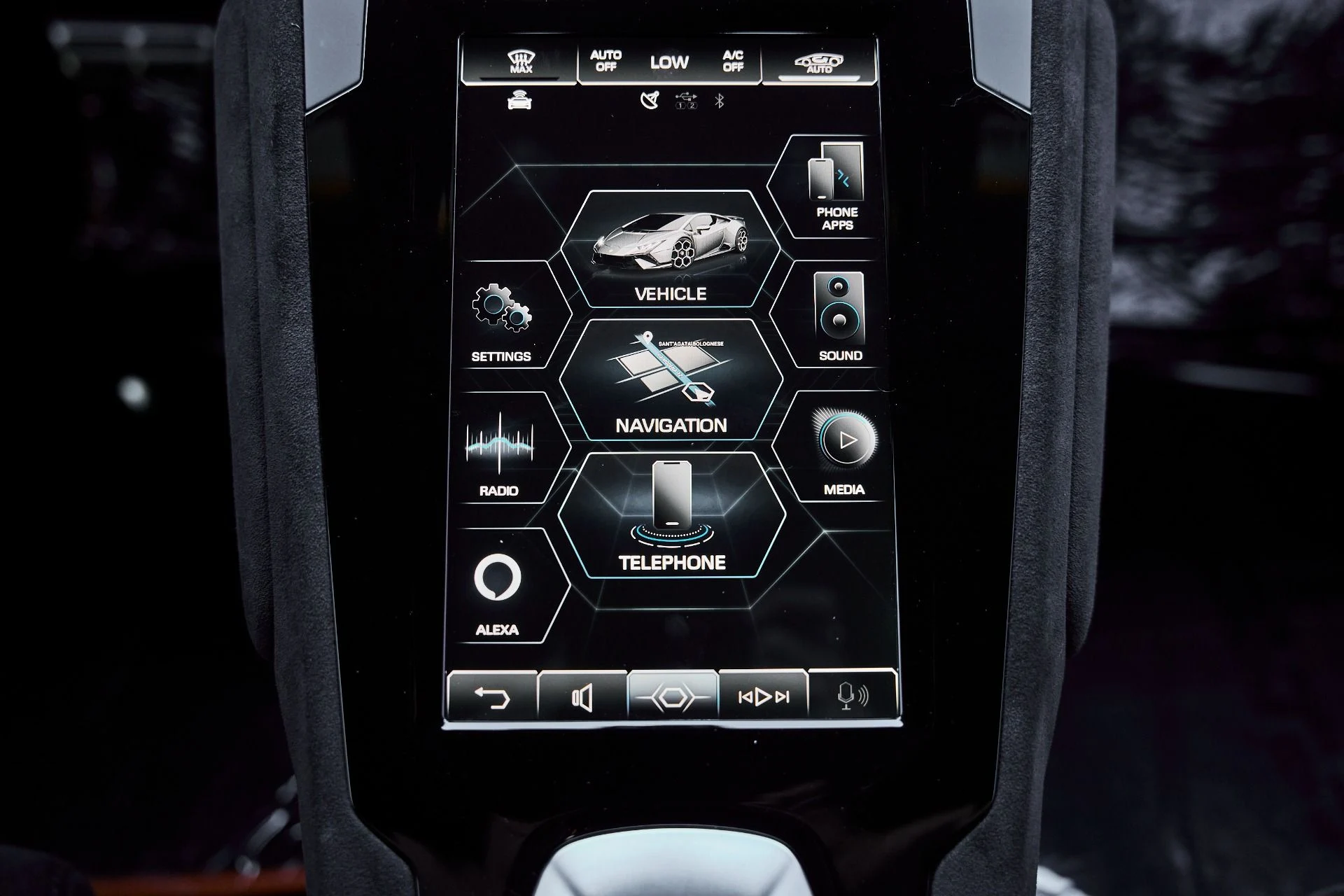 mph060_3646928059_Used_2023_Lamborghini_Huracan_Tecnica_Base_1777011707_f4b14ce0a1